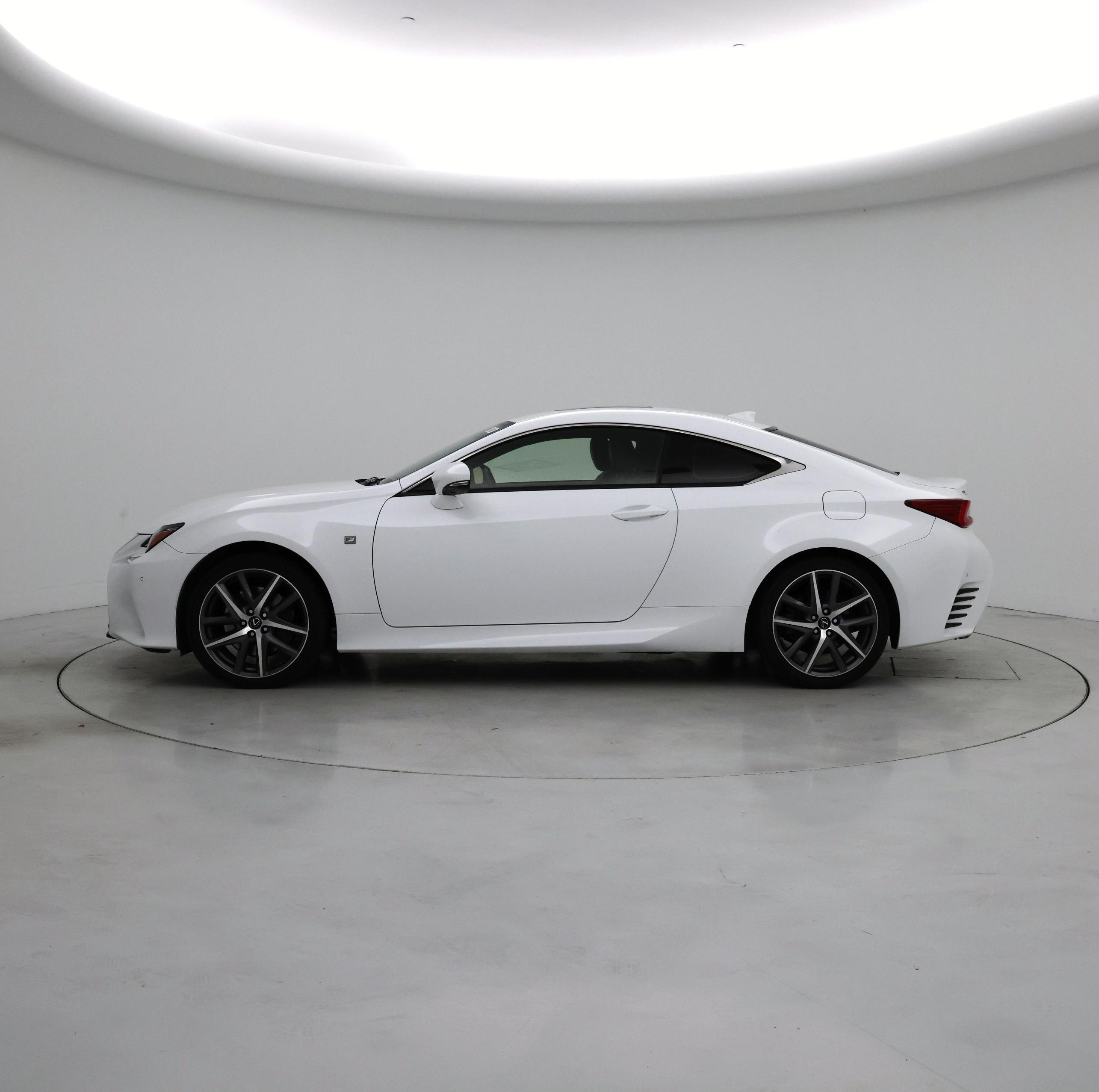 Thumbnail: 2017 Lexus RC - 3