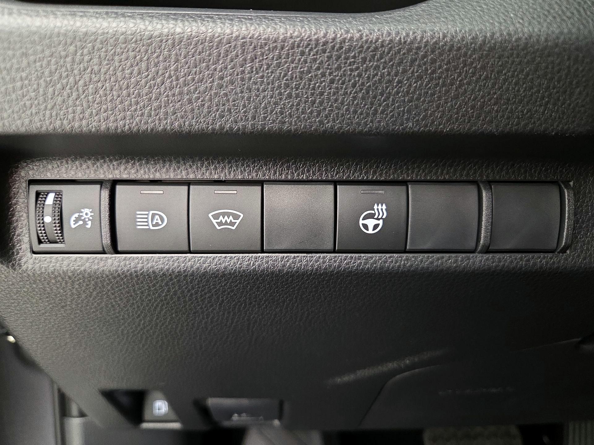 Thumbnail: 2025 Toyota RAV4 - 13