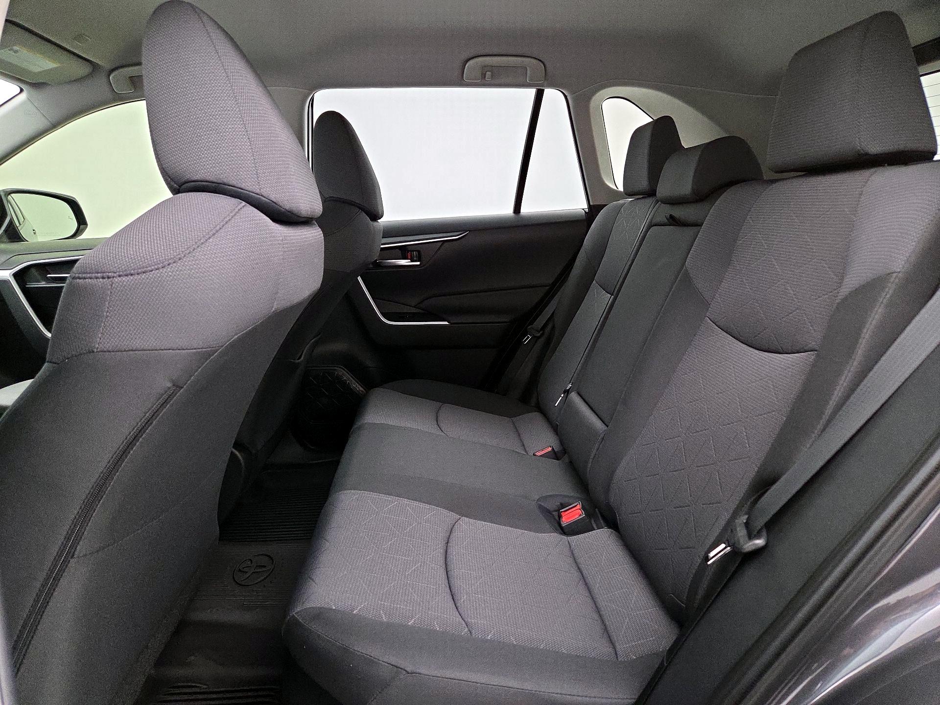 Thumbnail: 2025 Toyota RAV4 - 19