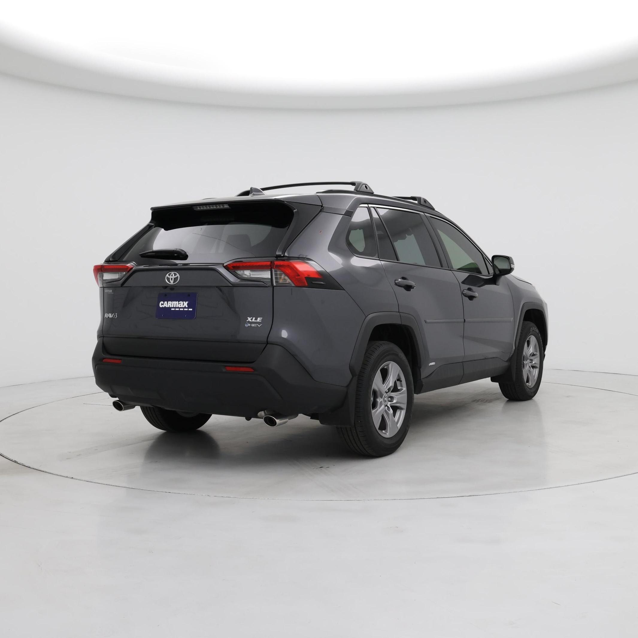 Thumbnail: 2025 Toyota RAV4 - 8