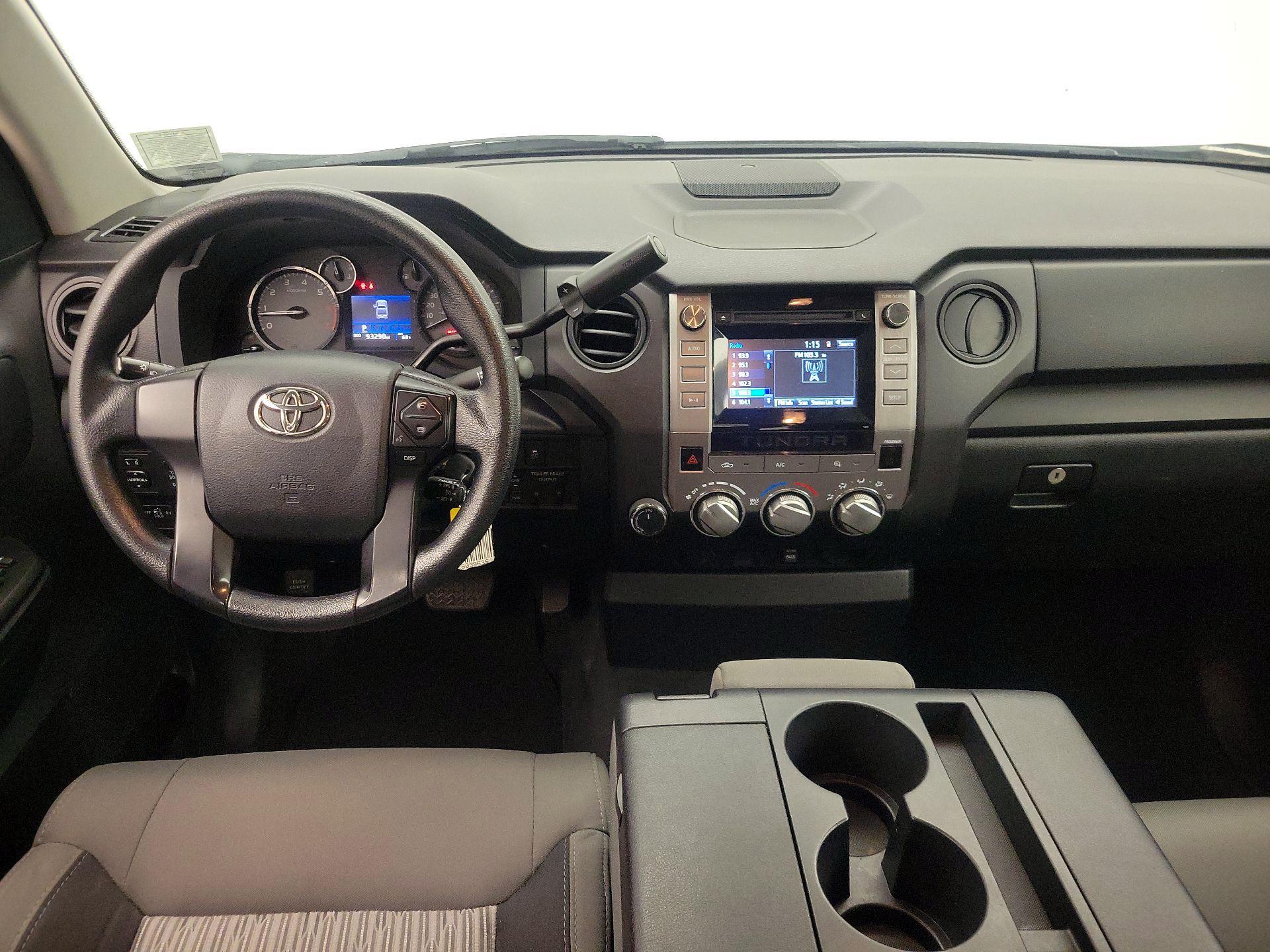 Thumbnail: 2017 Toyota Tundra - 9