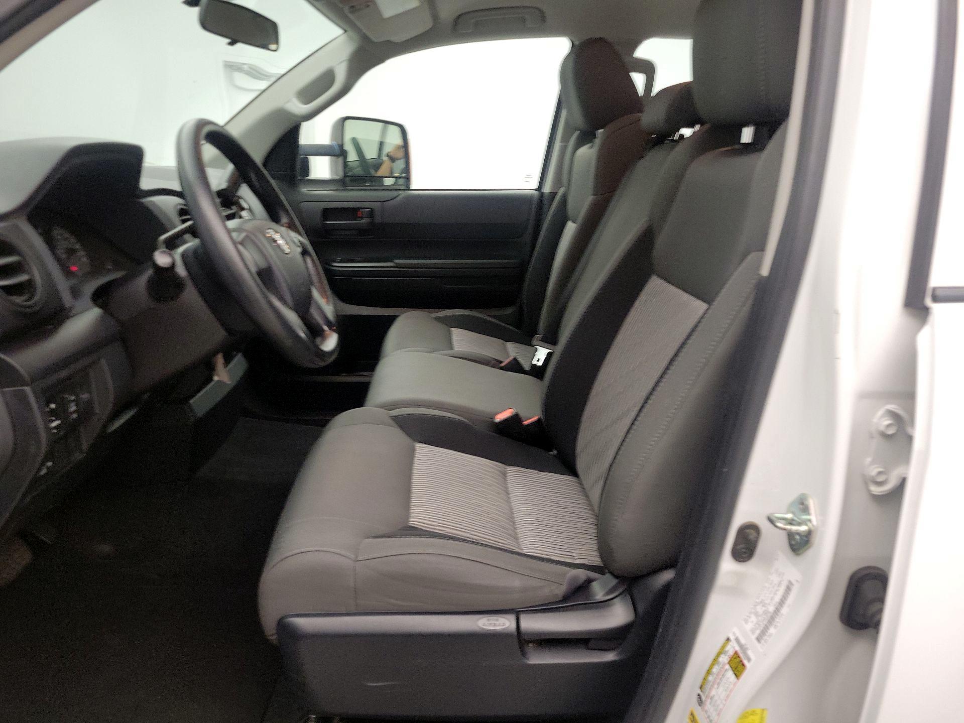 Thumbnail: 2017 Toyota Tundra - 11