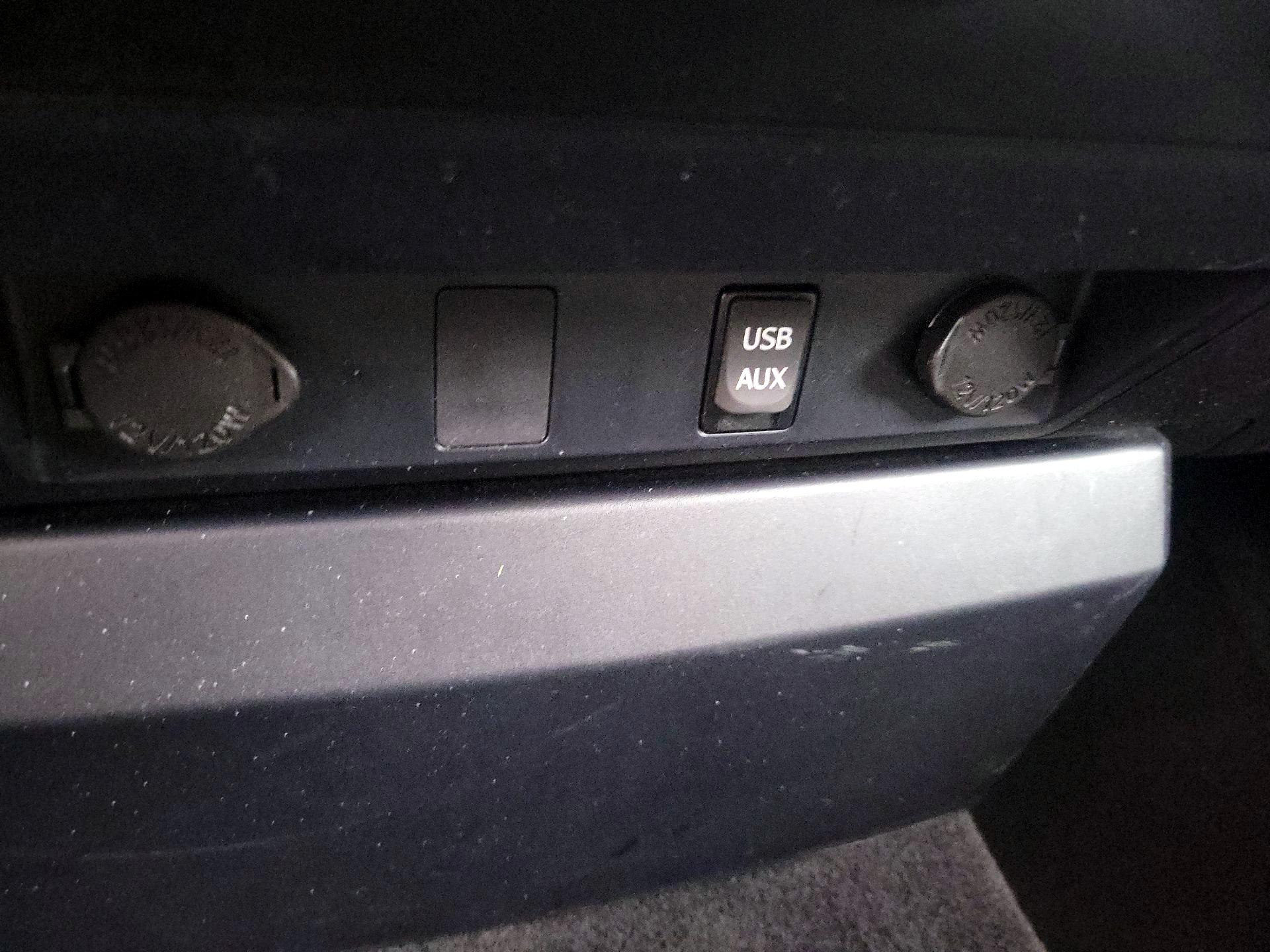 Thumbnail: 2017 Toyota Tundra - 18