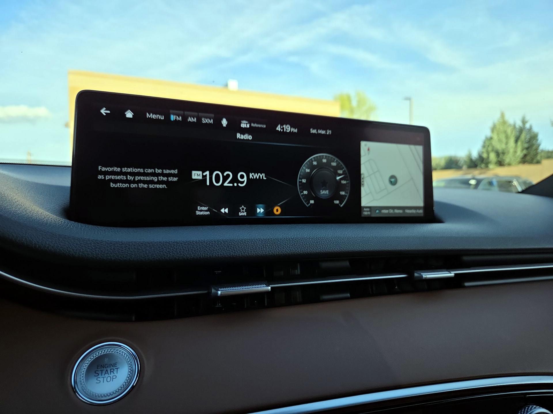 Thumbnail: 2022 Genesis GV70 - 14