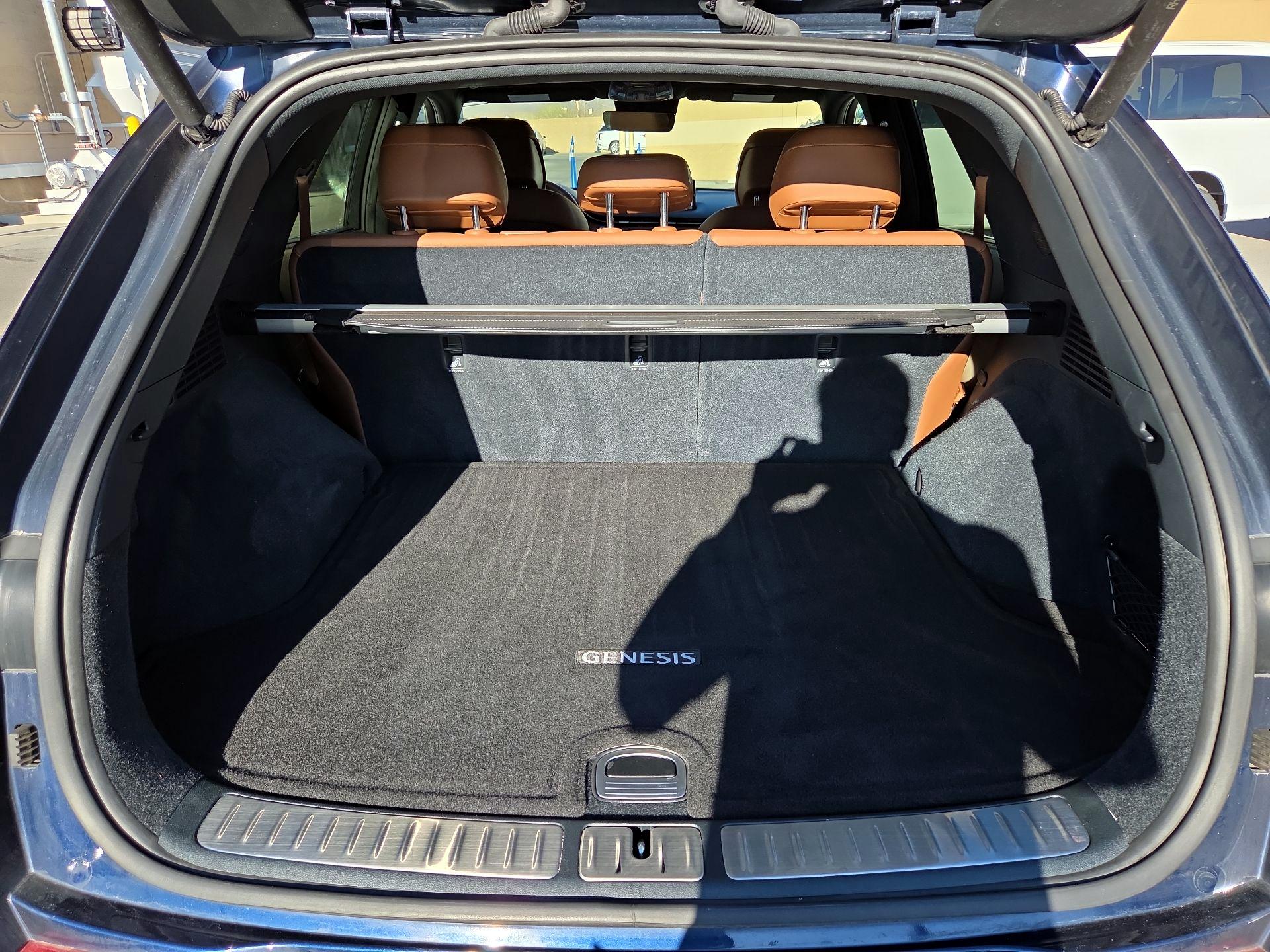 Thumbnail: 2022 Genesis GV70 - 20