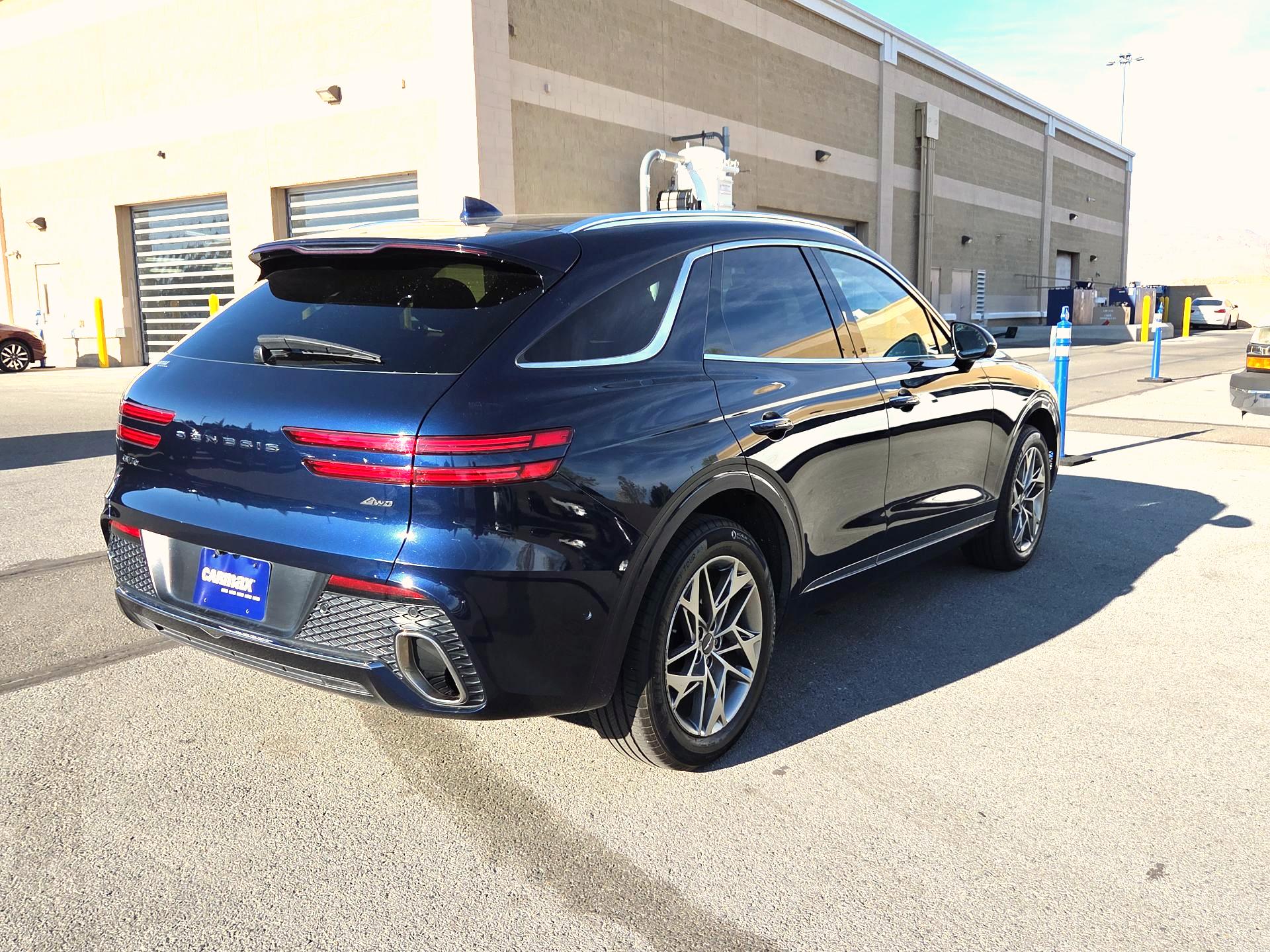 Thumbnail: 2022 Genesis GV70 - 5