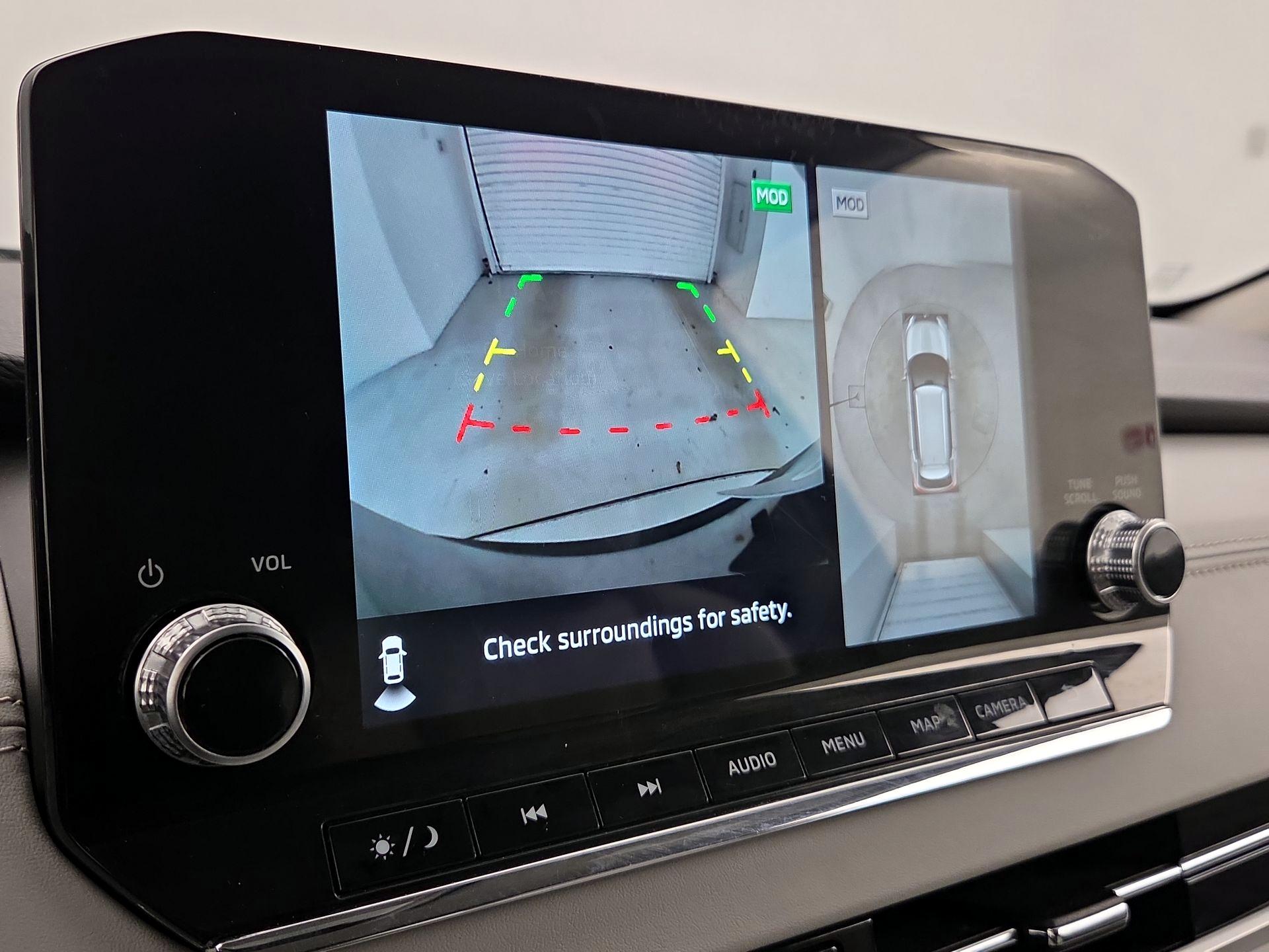 Thumbnail: 2022 Mitsubishi Outlander - 12