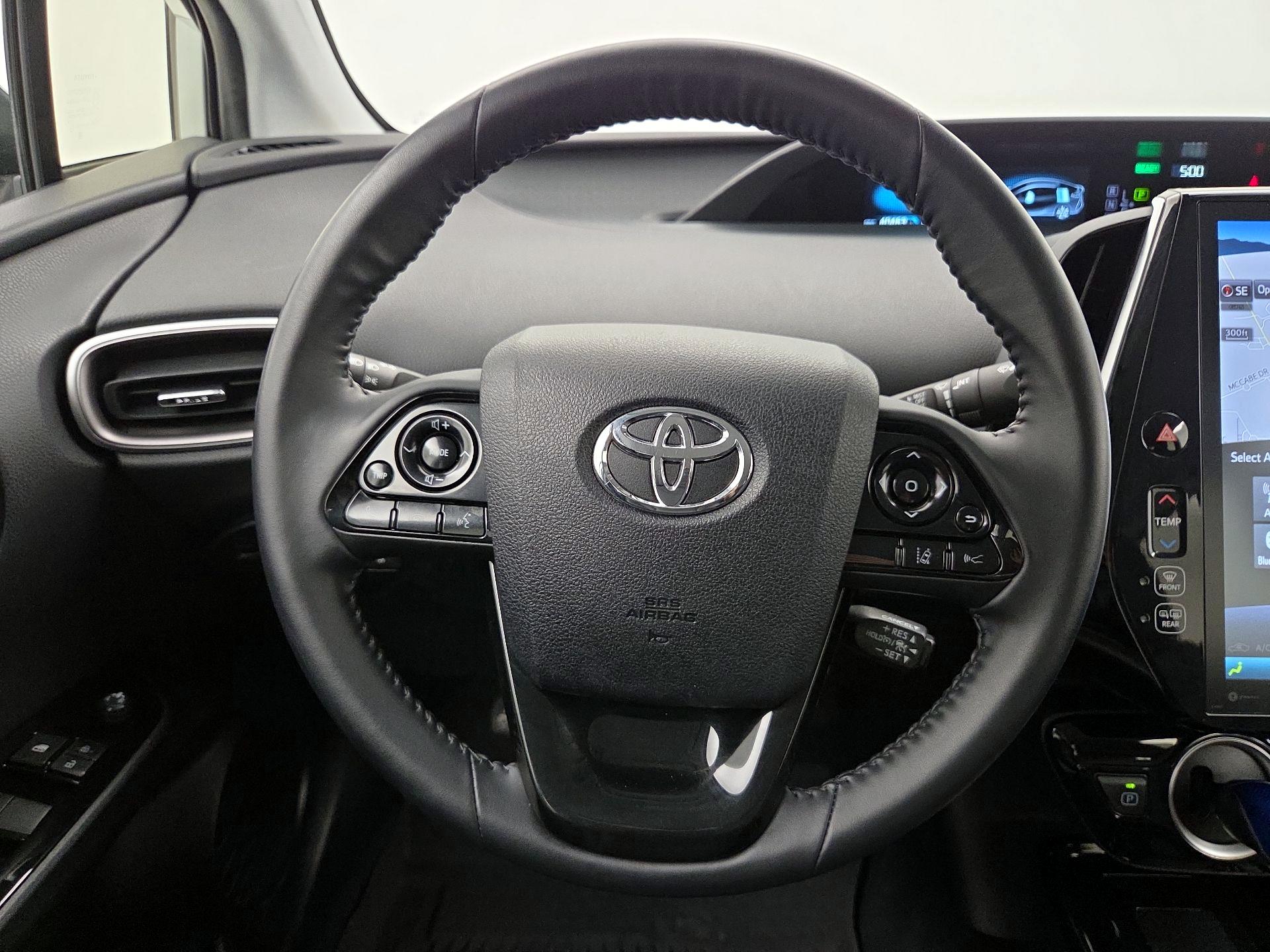 Thumbnail: 2021 Toyota Prius Prime - 10