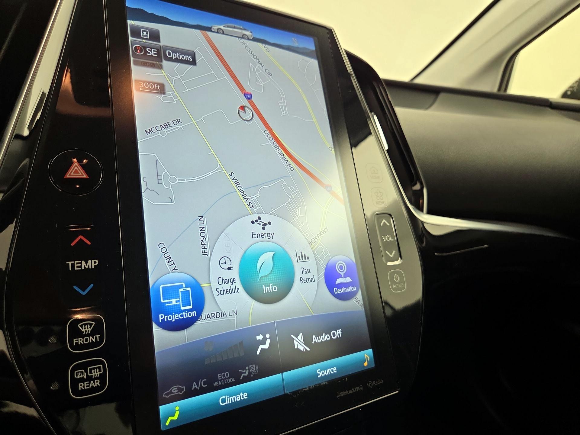 Thumbnail: 2021 Toyota Prius Prime - 14