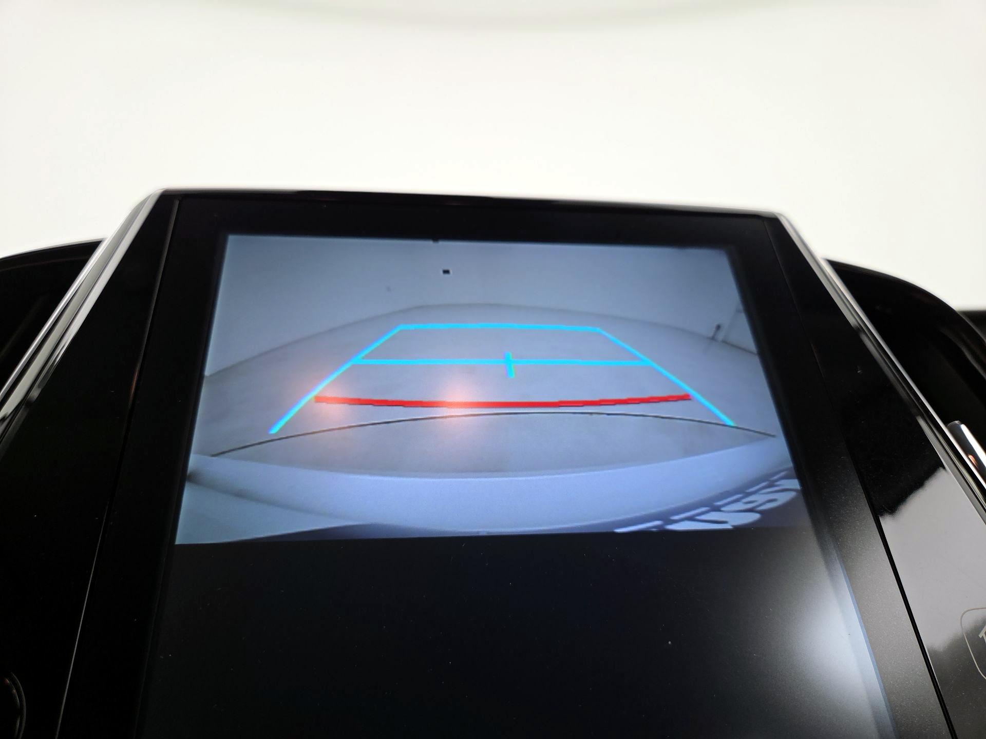 Thumbnail: 2021 Toyota Prius Prime - 15