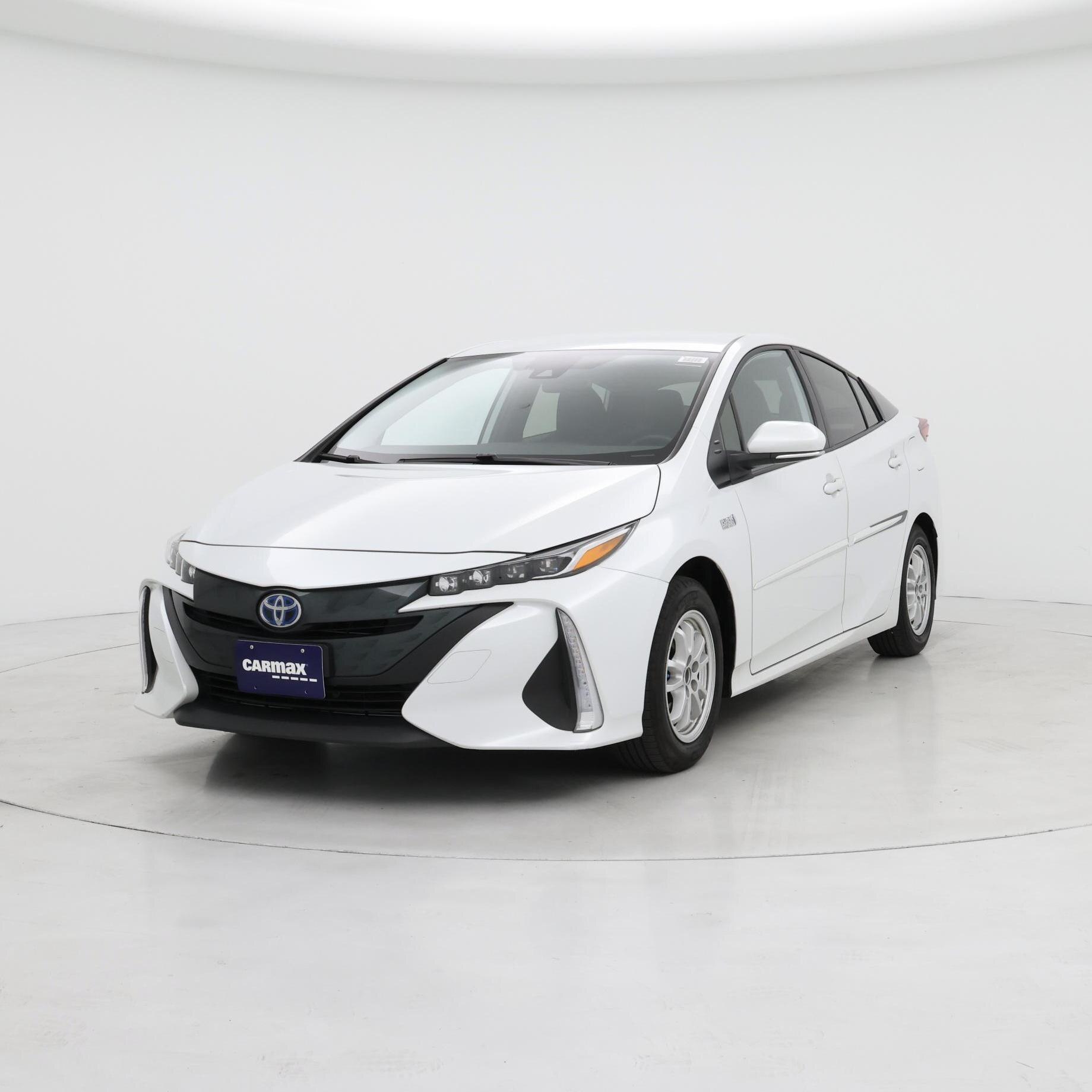 Thumbnail: 2021 Toyota Prius Prime - 4