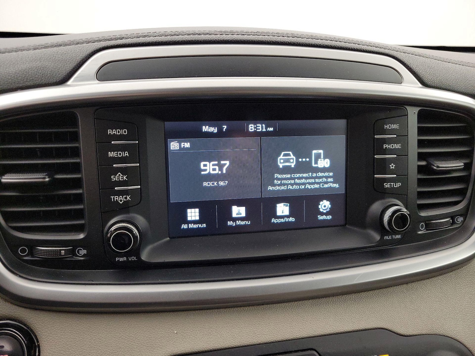 2020 Kia Sorento S - Photo 16