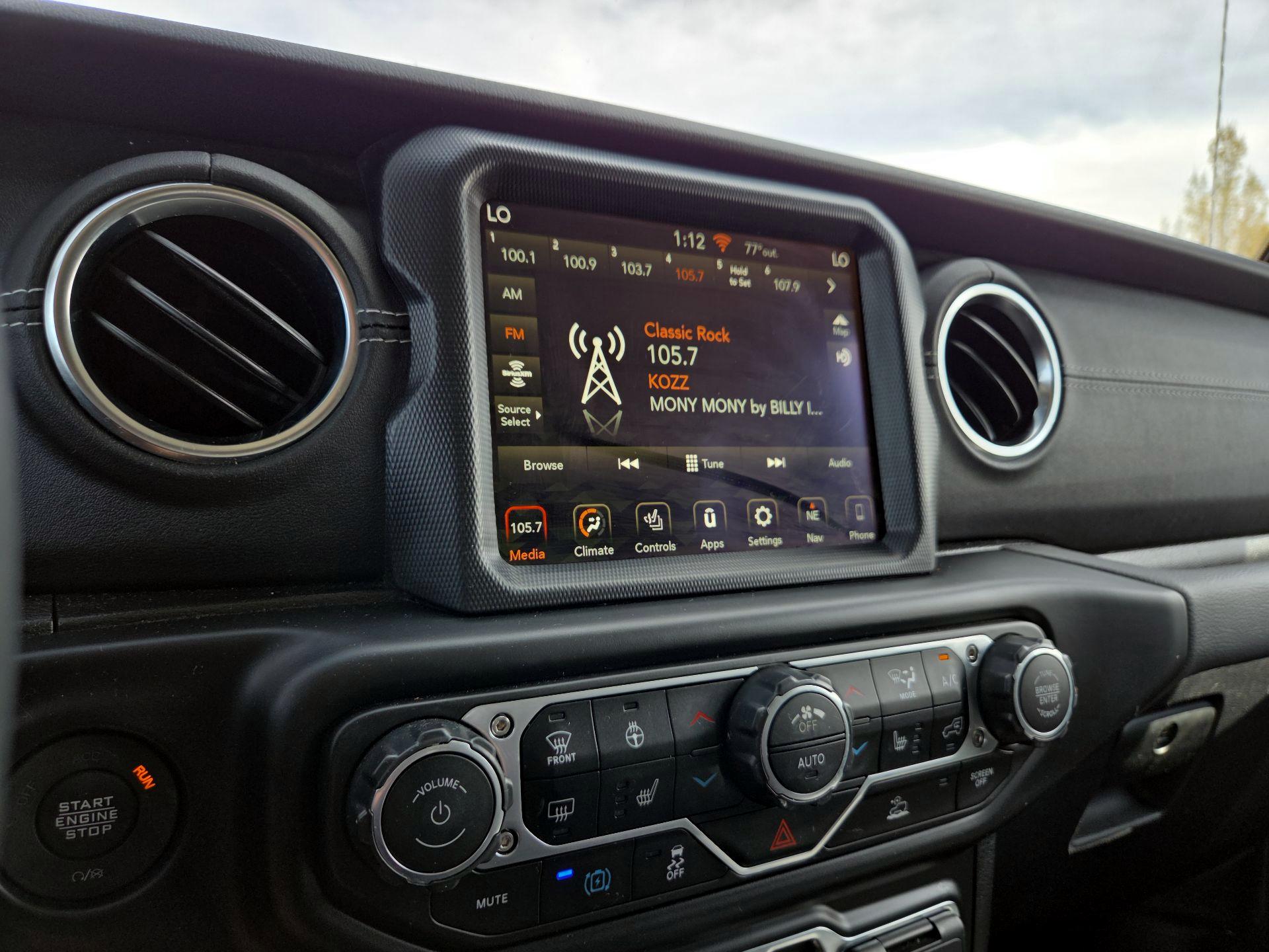 Thumbnail: 2023 Jeep Wrangler - 14