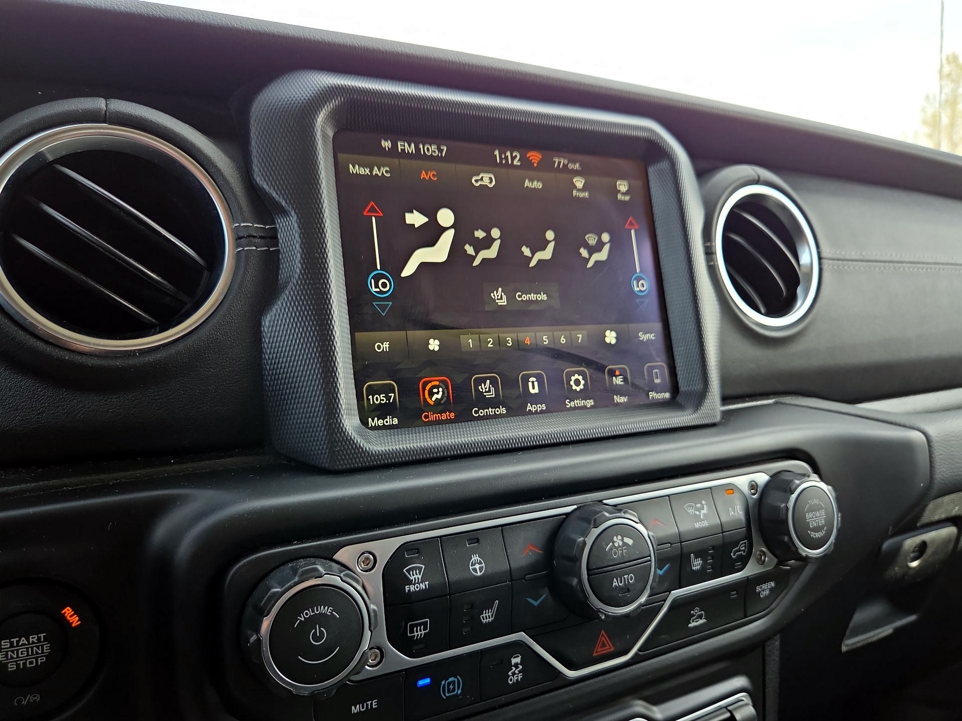 Thumbnail: 2023 Jeep Wrangler - 15