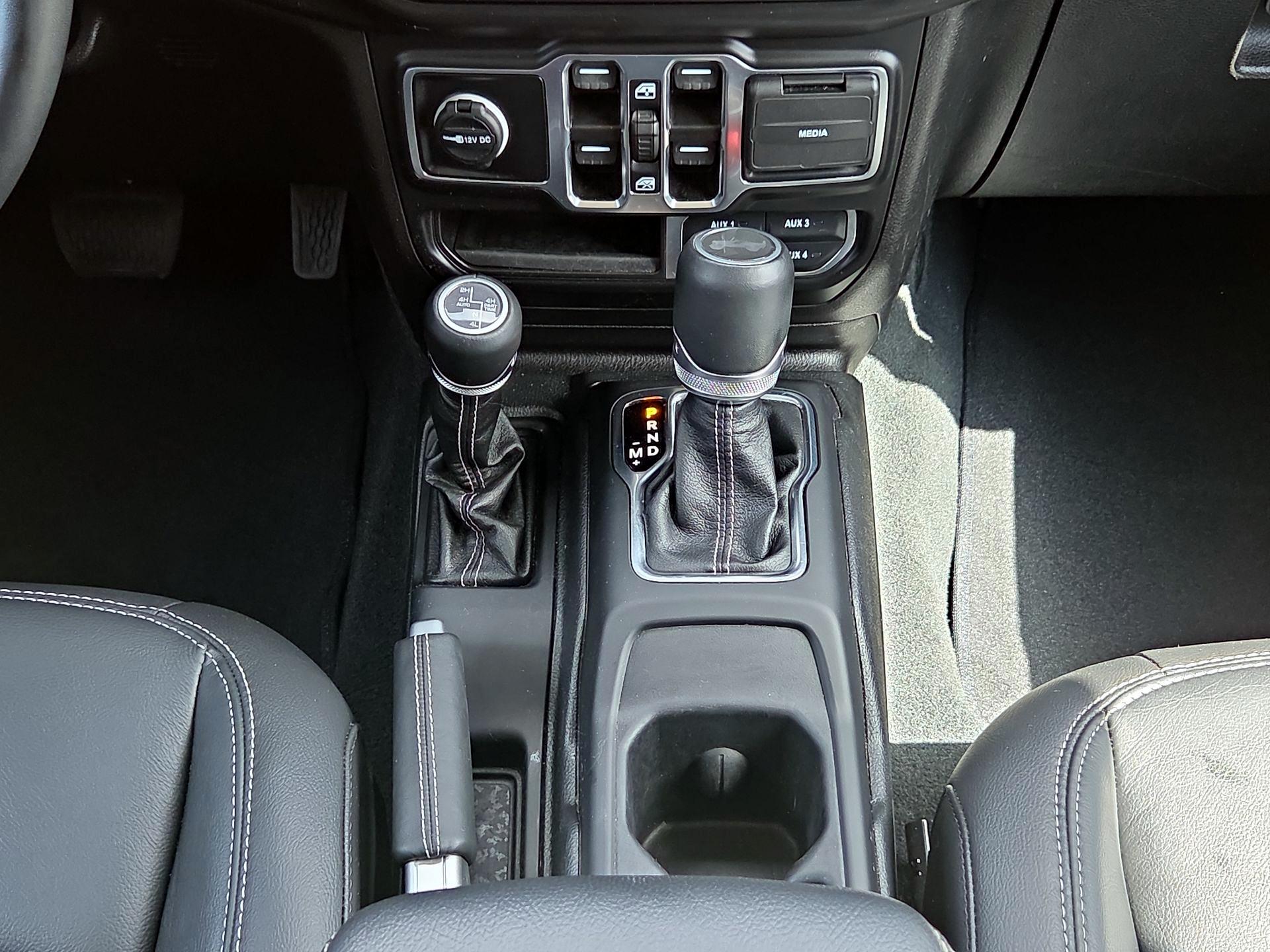 Thumbnail: 2023 Jeep Wrangler - 16