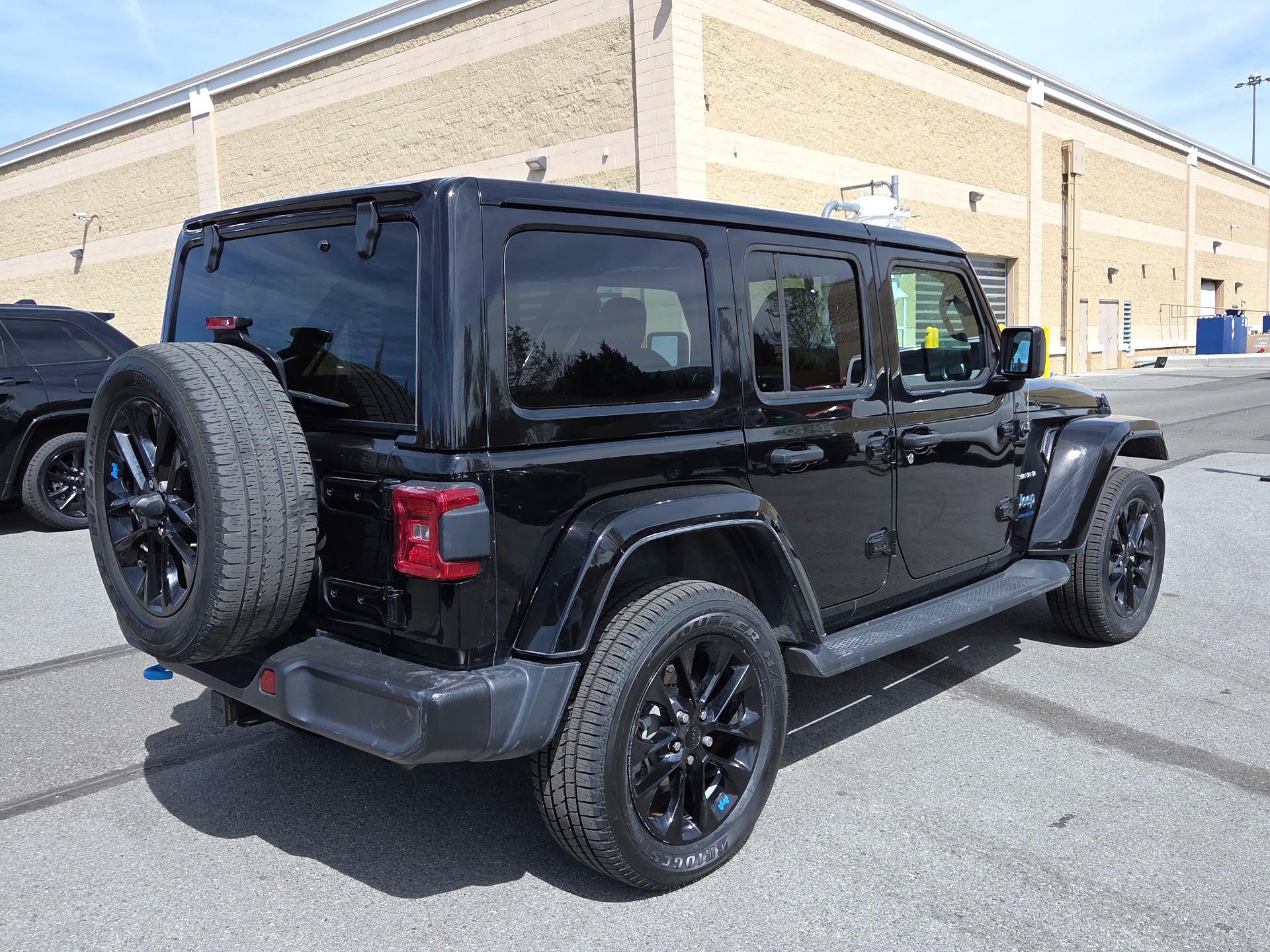 Thumbnail: 2023 Jeep Wrangler - 5