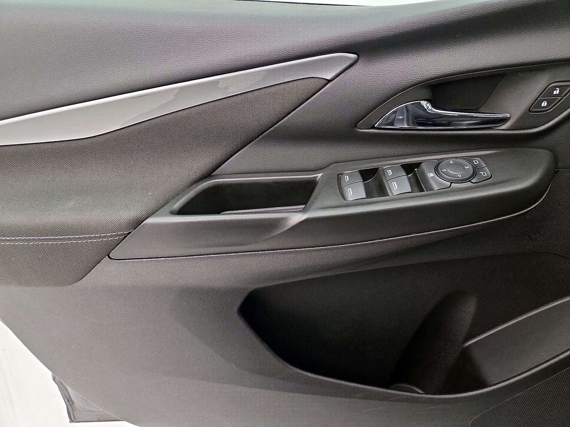 Thumbnail: 2023 Chevrolet Bolt EV - 12