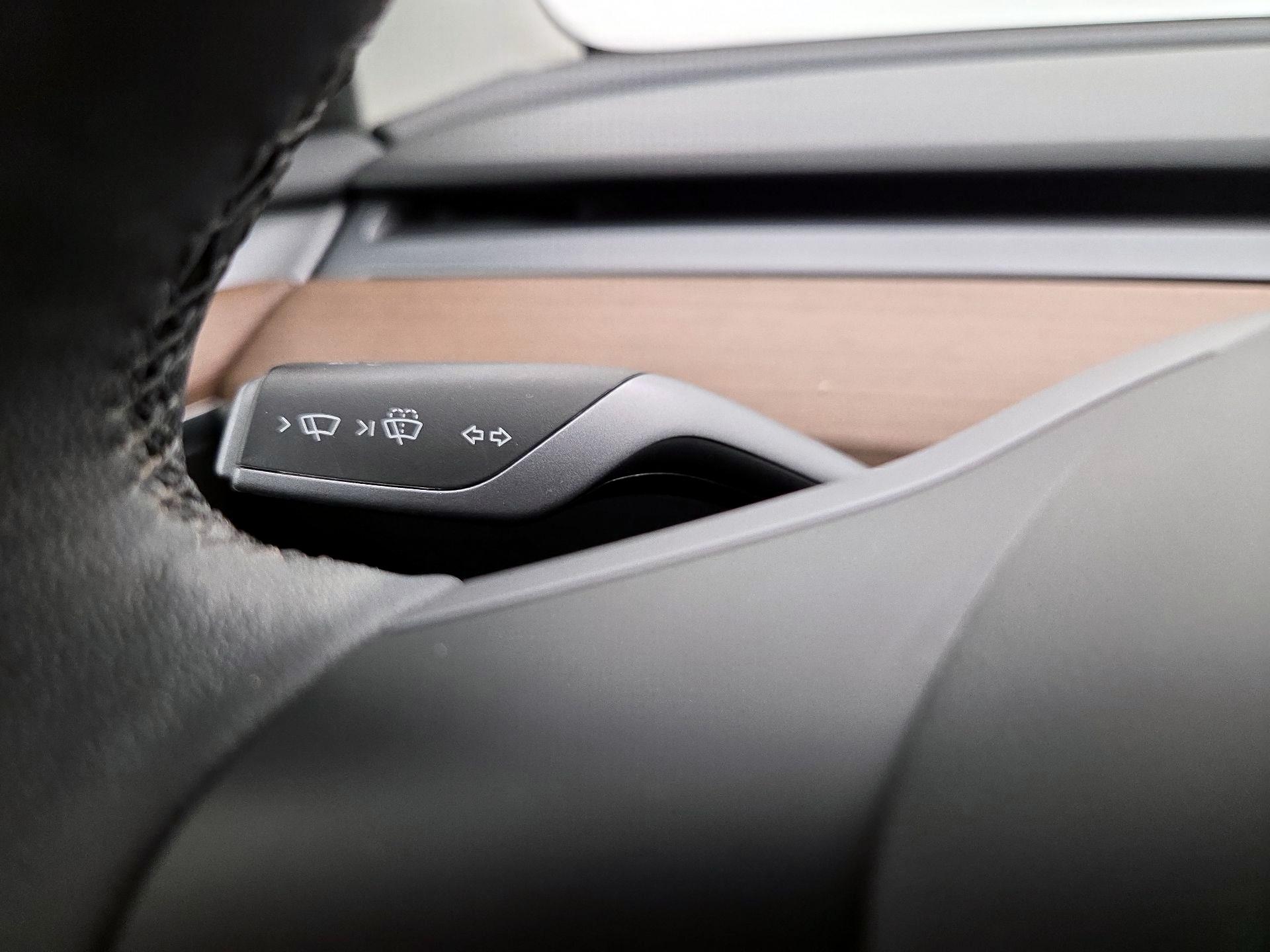 Thumbnail: 2023 Tesla Model 3 - 13