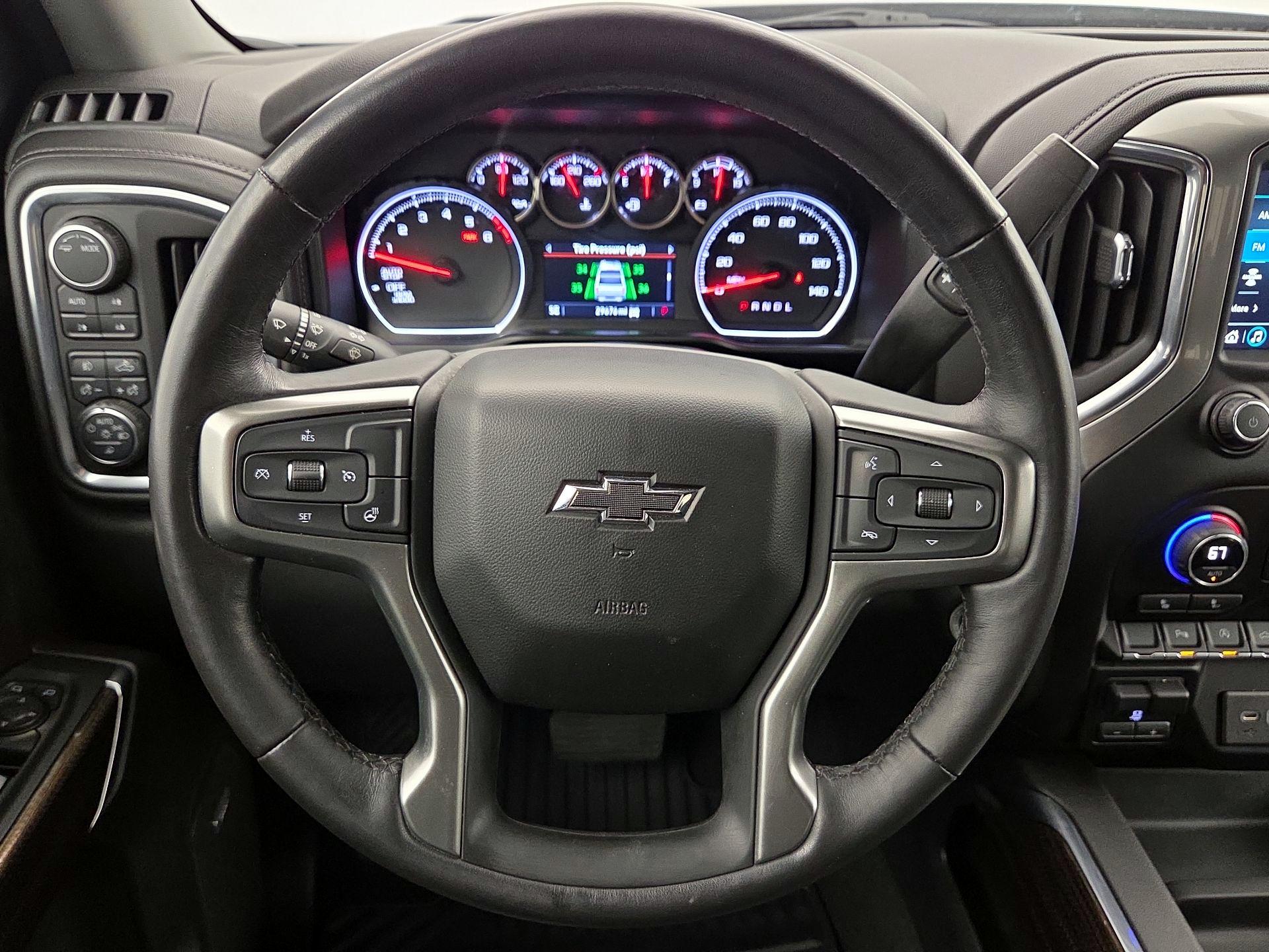 Thumbnail: 2021 Chevrolet Silverado 1500 - 10