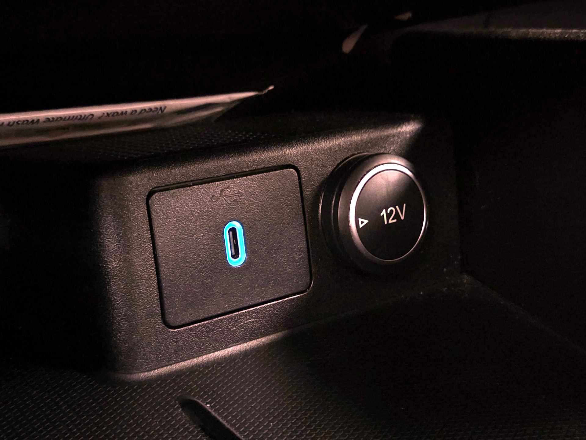 Thumbnail: 2020 Ford Escape - 18