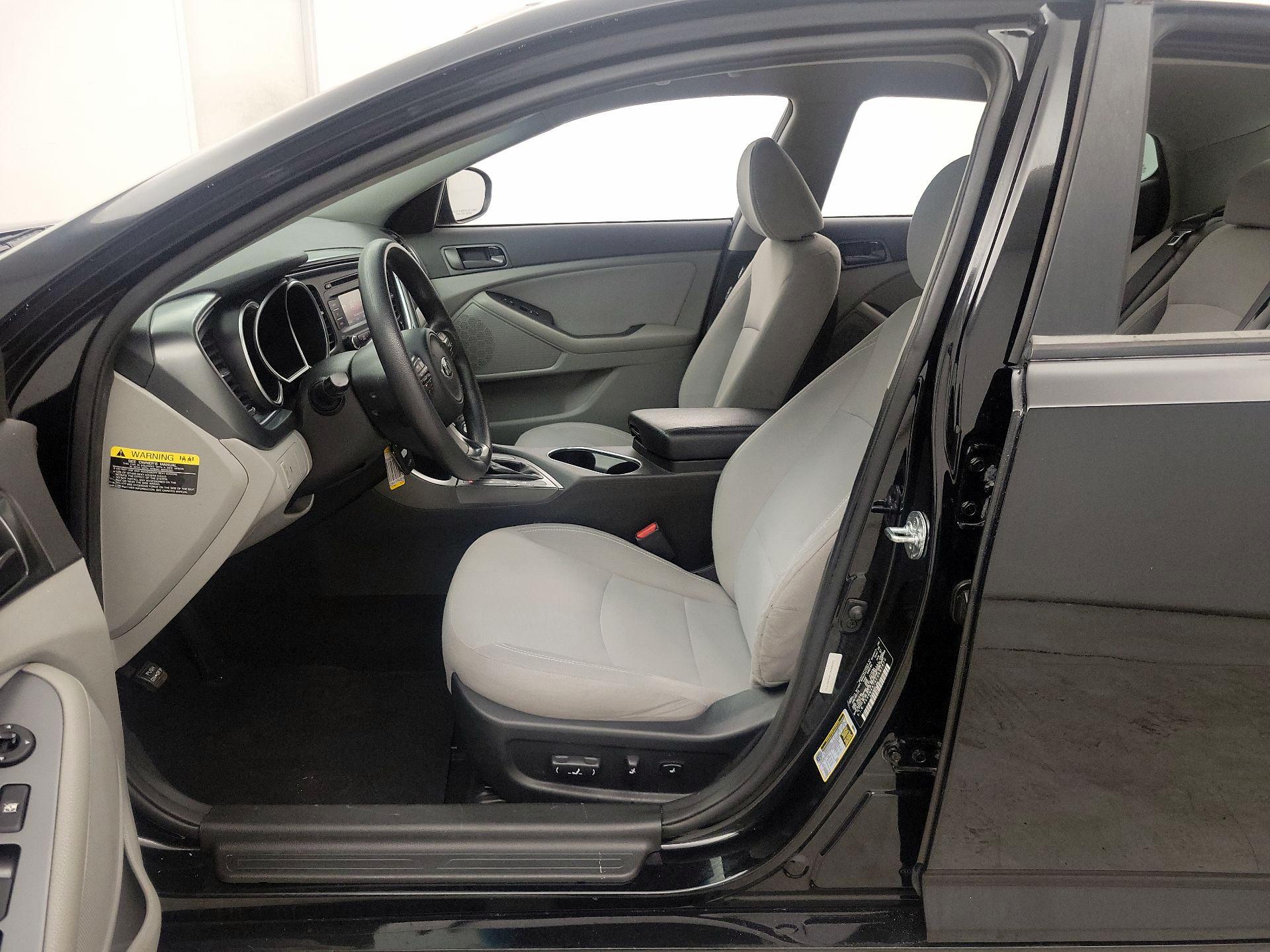 Thumbnail: 2015 Kia Optima - 11
