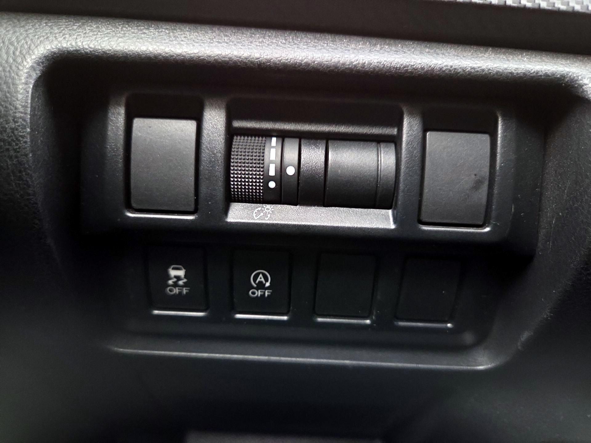 Thumbnail: 2020 Subaru Crosstrek - 11