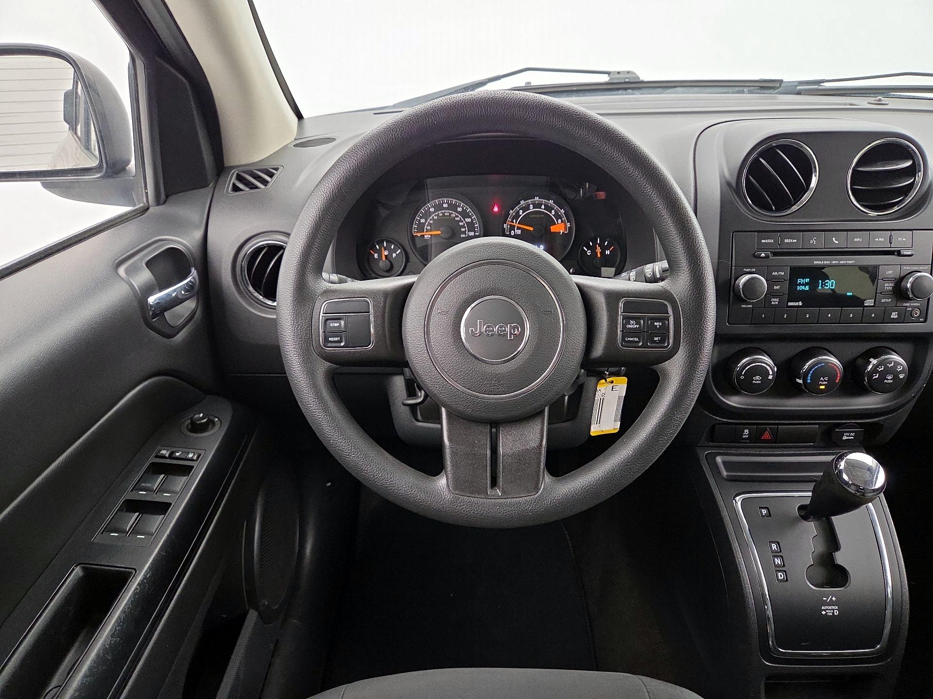 Thumbnail: 2016 Jeep Compass - 10