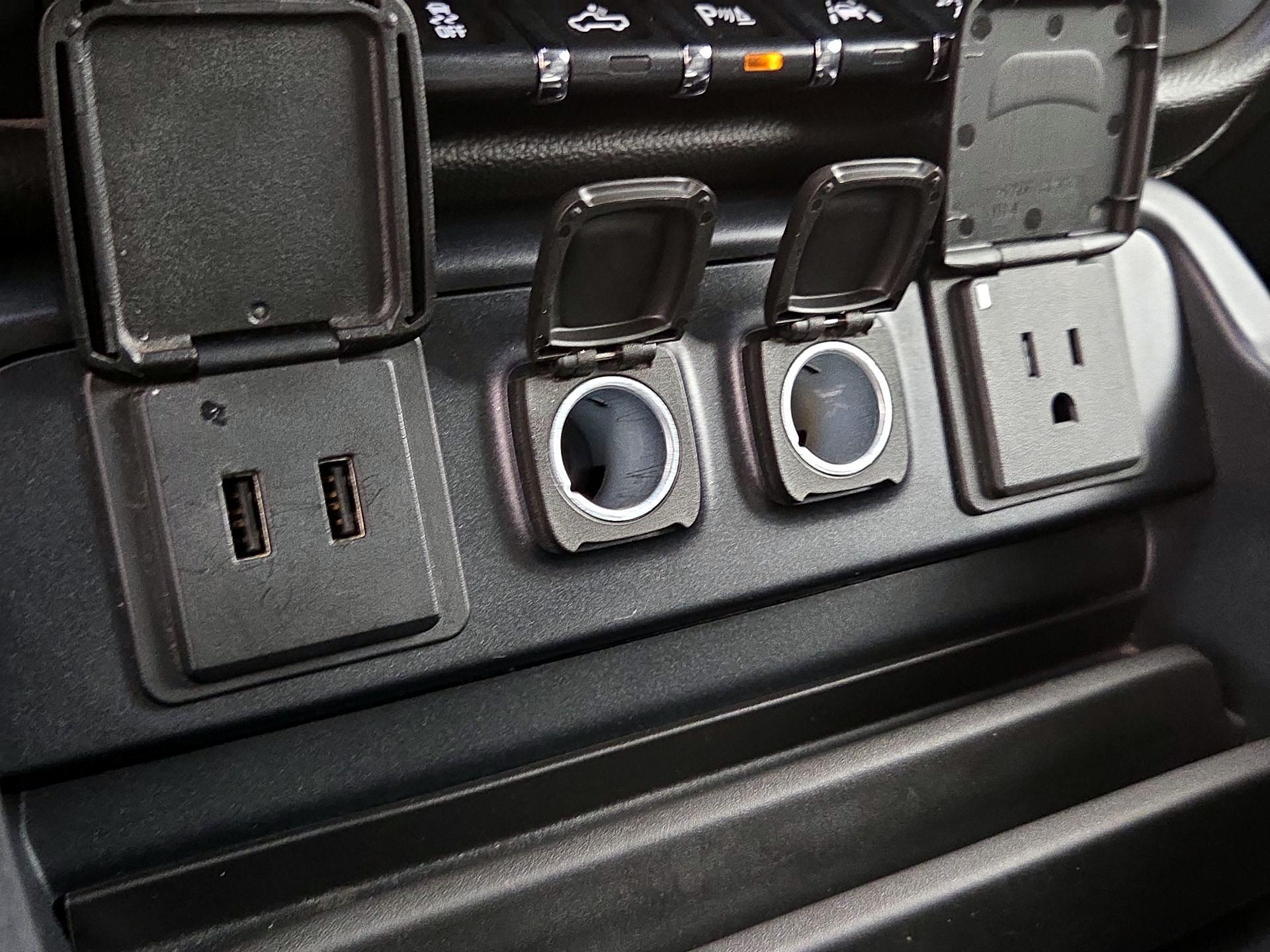 Thumbnail: 2018 GMC Sierra 1500 - 18