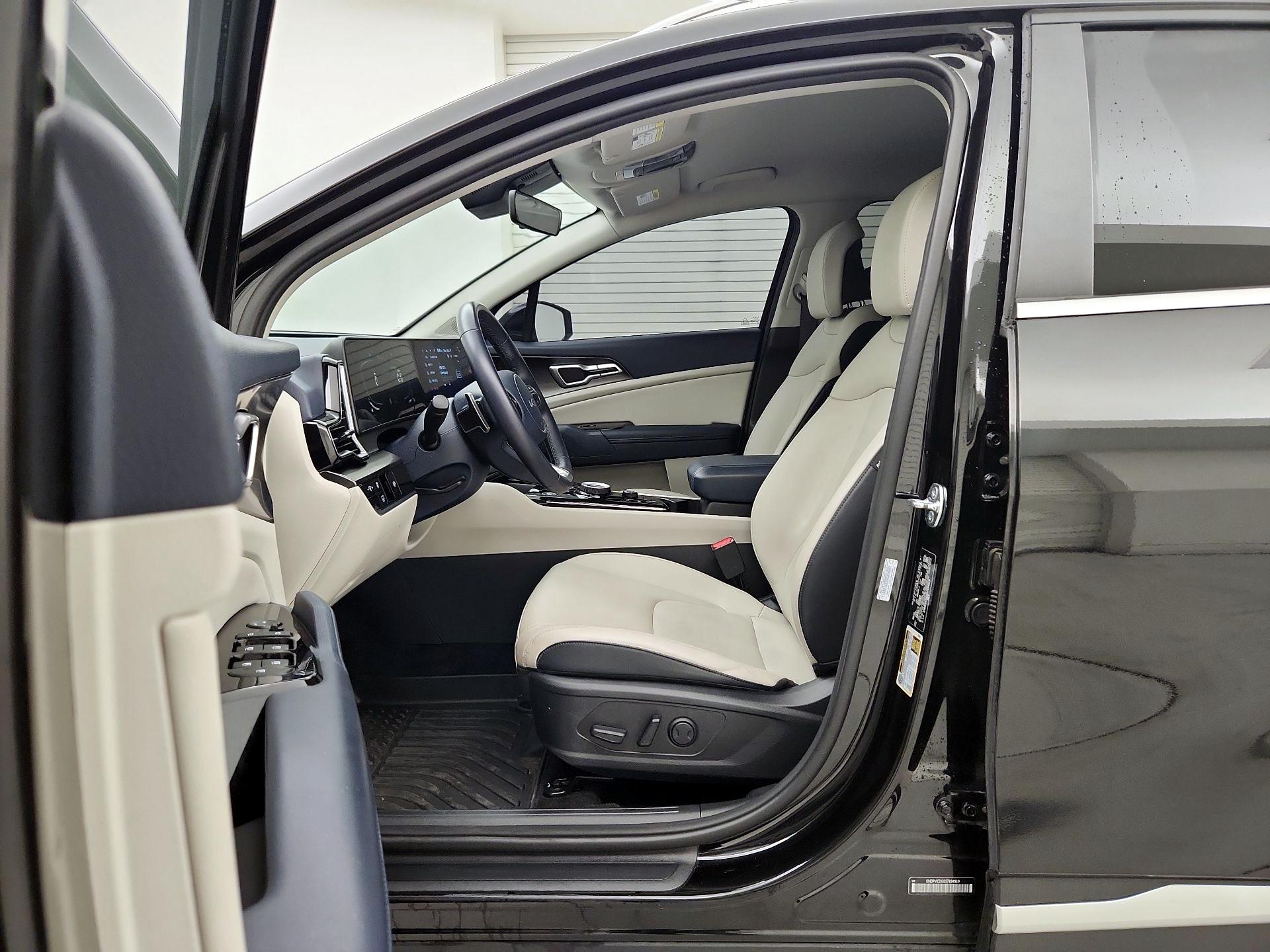 Thumbnail: 2025 Kia Sportage - 11