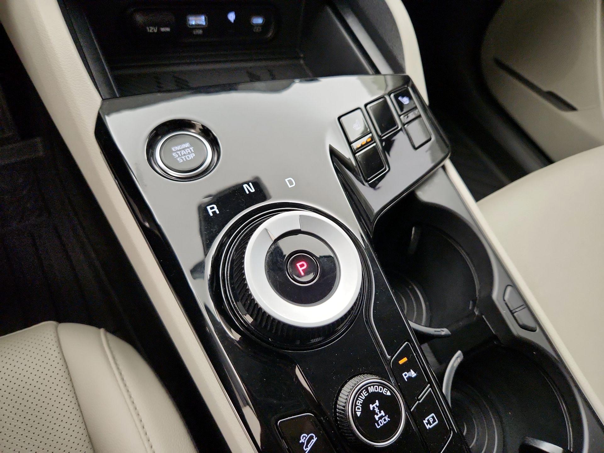 Thumbnail: 2025 Kia Sportage - 18