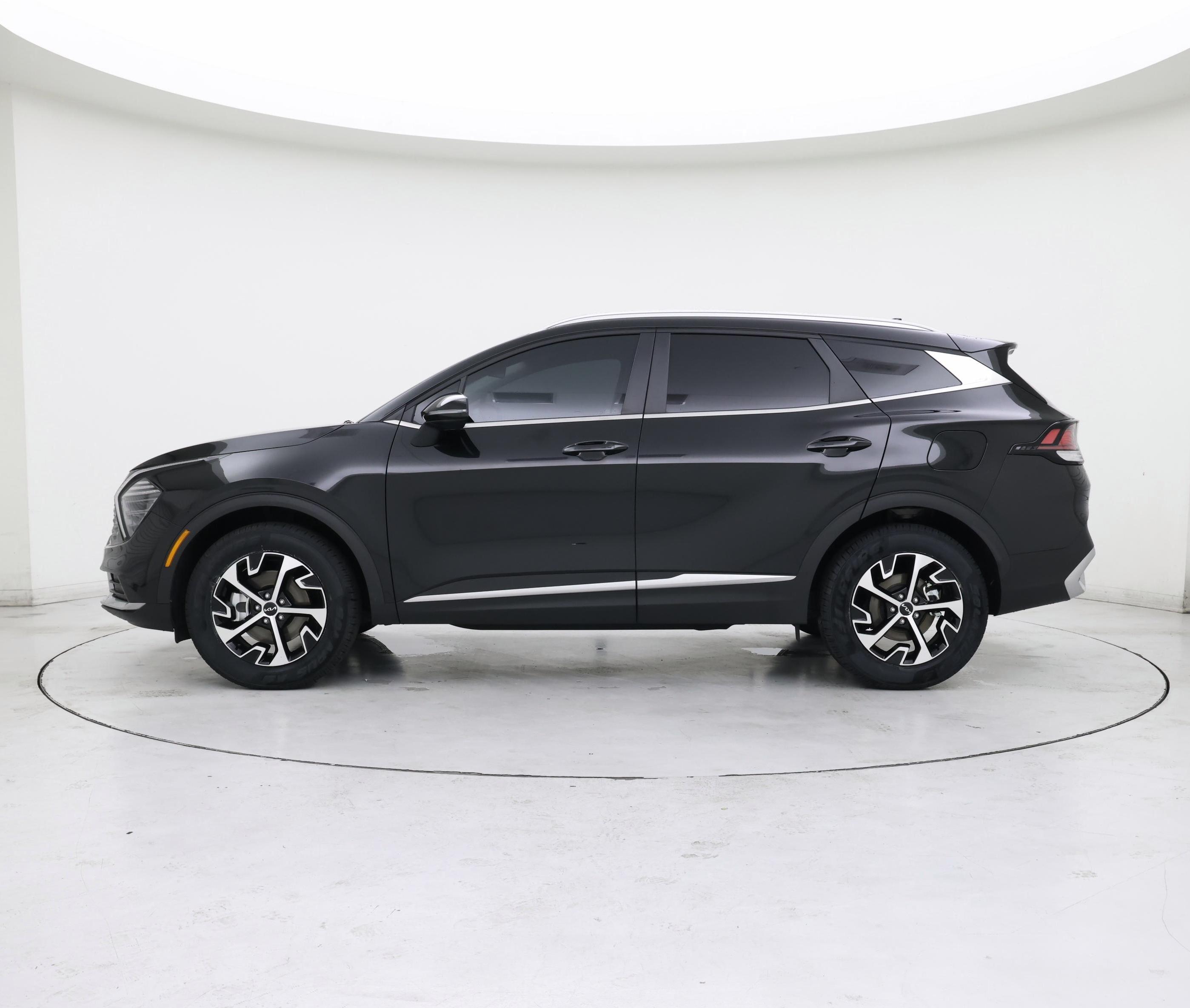 Thumbnail: 2025 Kia Sportage - 3
