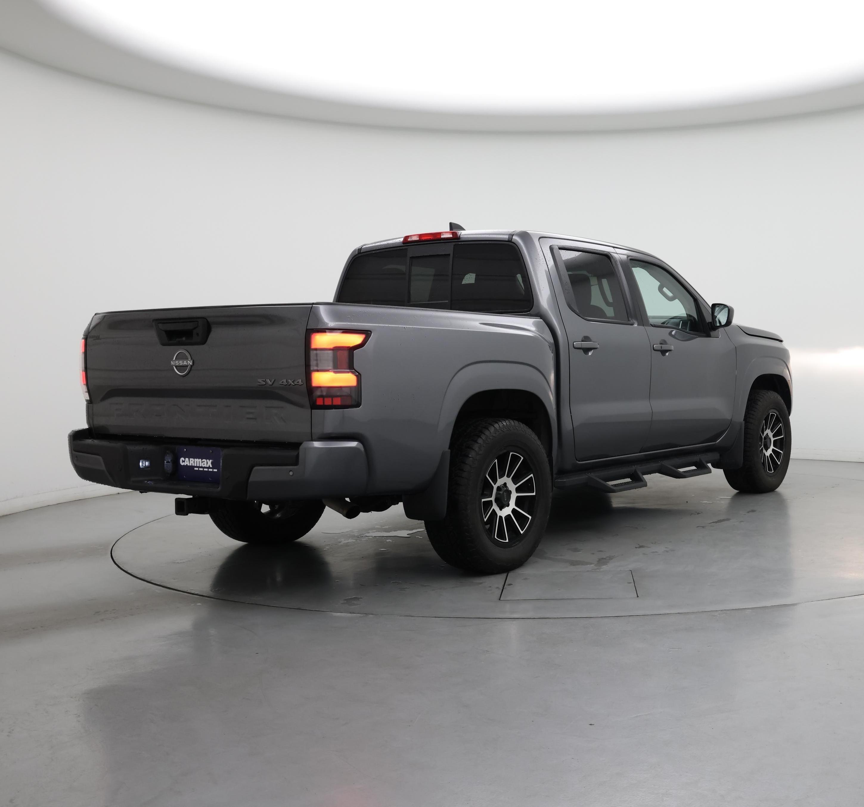 Thumbnail: 2022 Nissan Frontier - 8