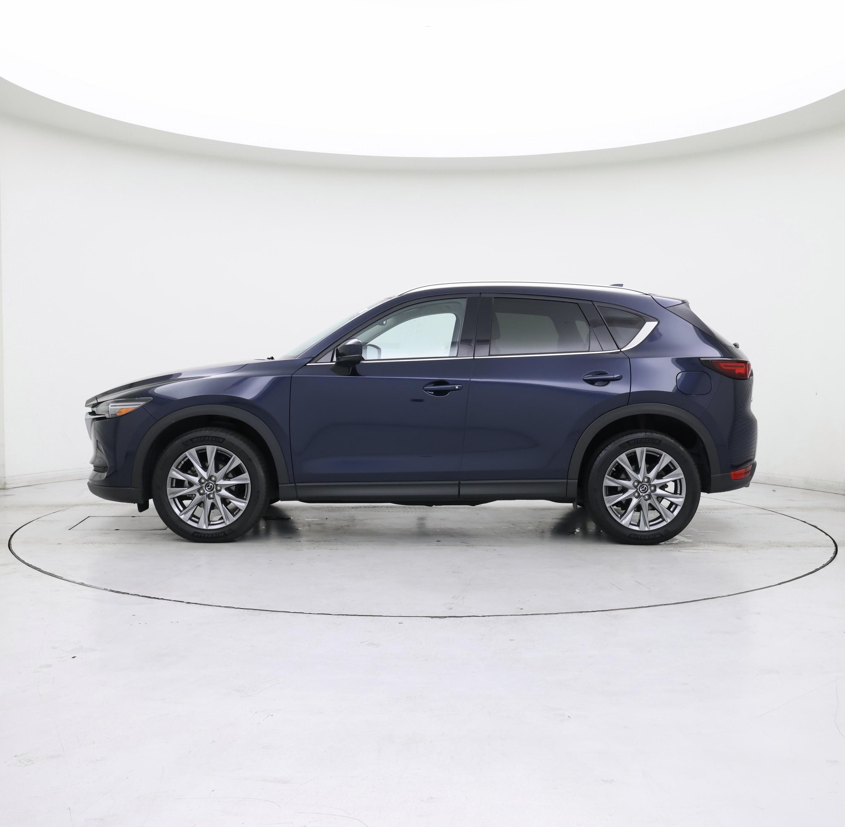 Thumbnail: 2020 Mazda CX-5 - 3
