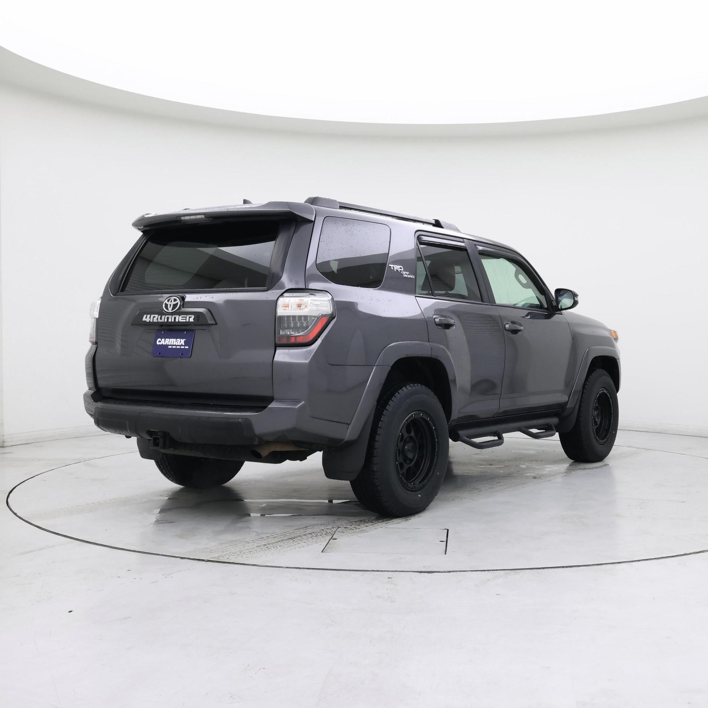 Thumbnail: 2021 Toyota 4Runner - 8