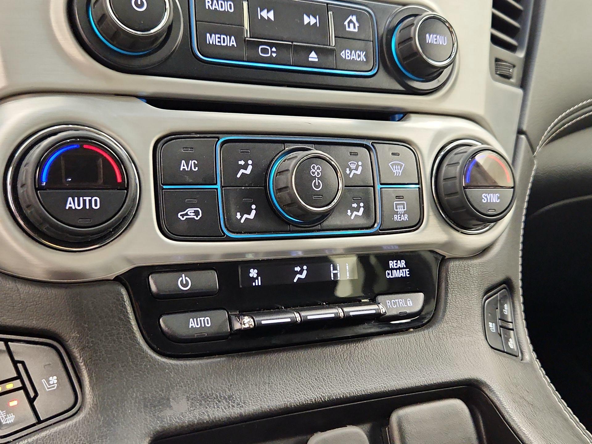 Thumbnail: 2020 GMC Yukon - 17