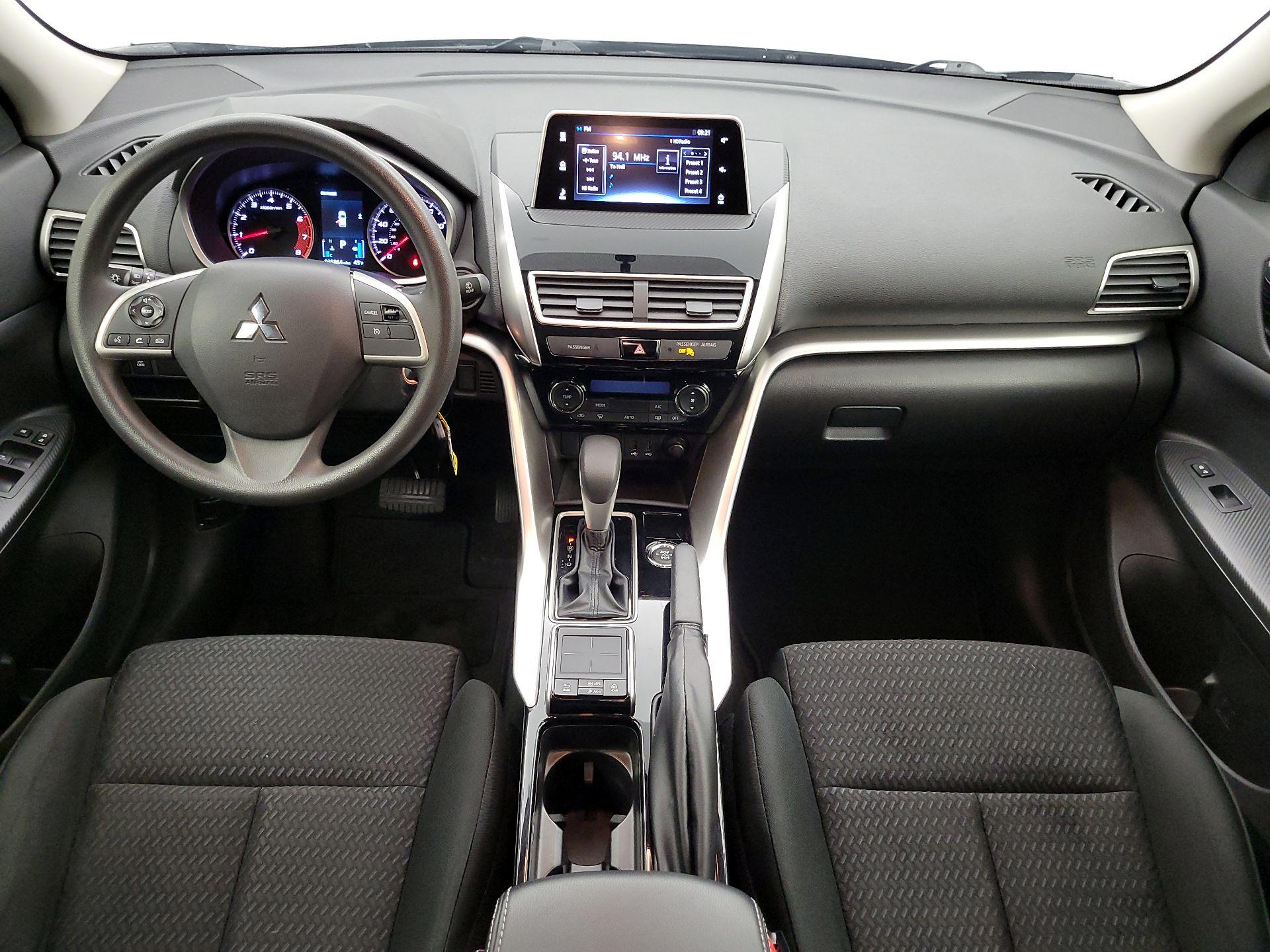 Thumbnail: 2018 Mitsubishi Eclipse Cross - 9