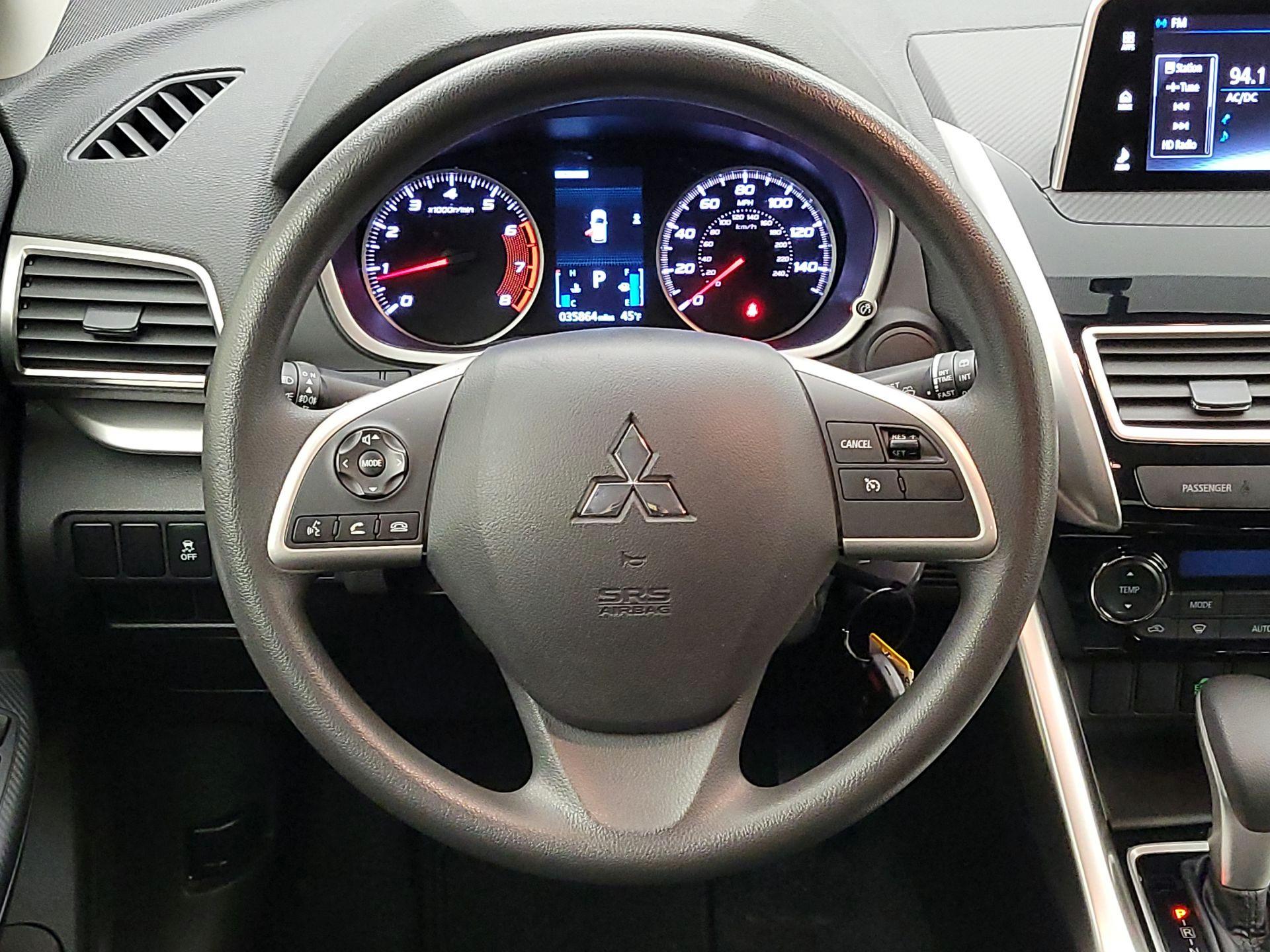 Thumbnail: 2018 Mitsubishi Eclipse Cross - 10