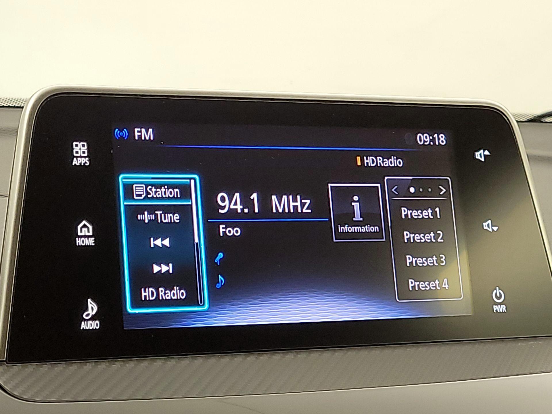 Thumbnail: 2018 Mitsubishi Eclipse Cross - 15