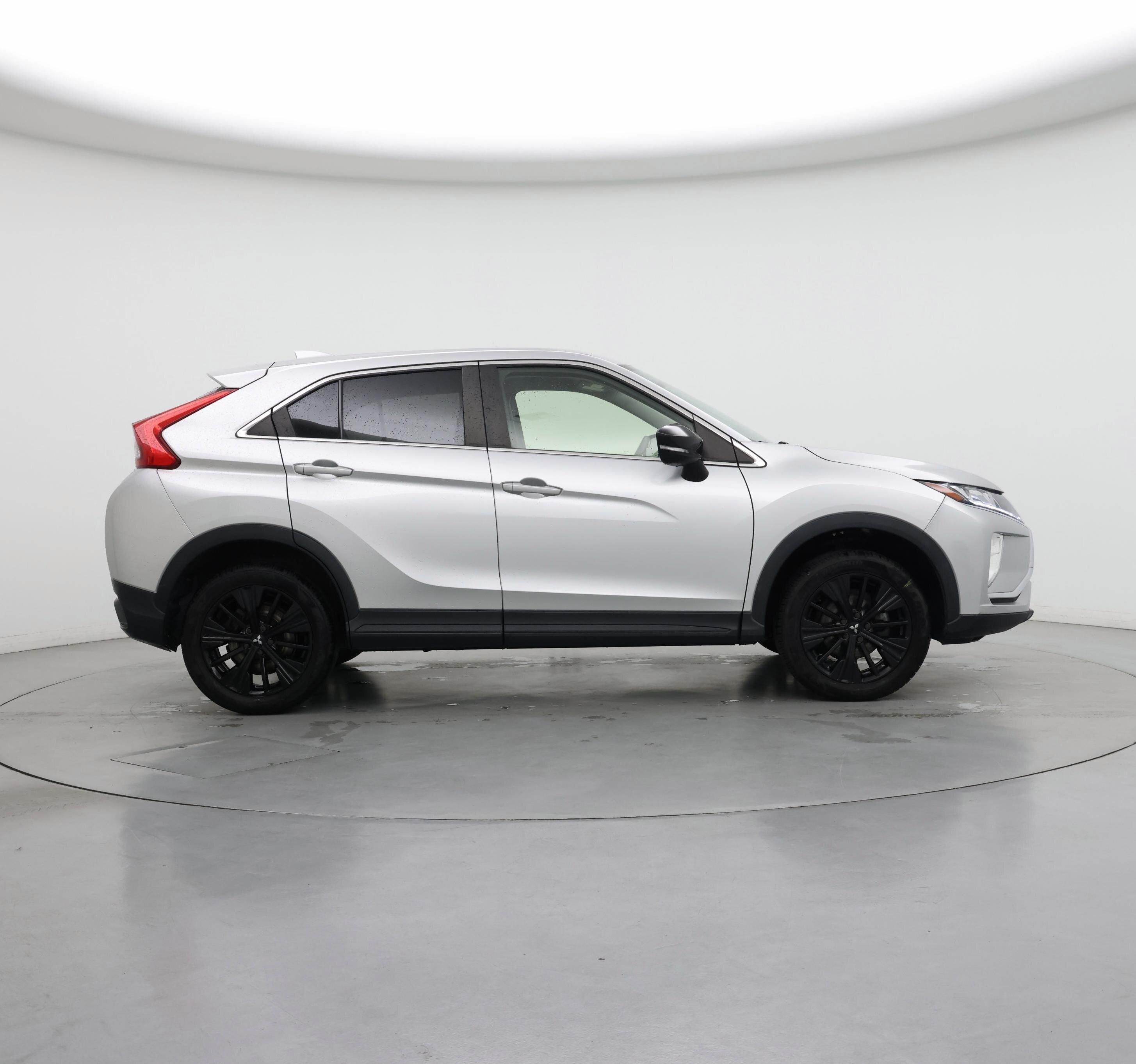 Thumbnail: 2018 Mitsubishi Eclipse Cross - 7