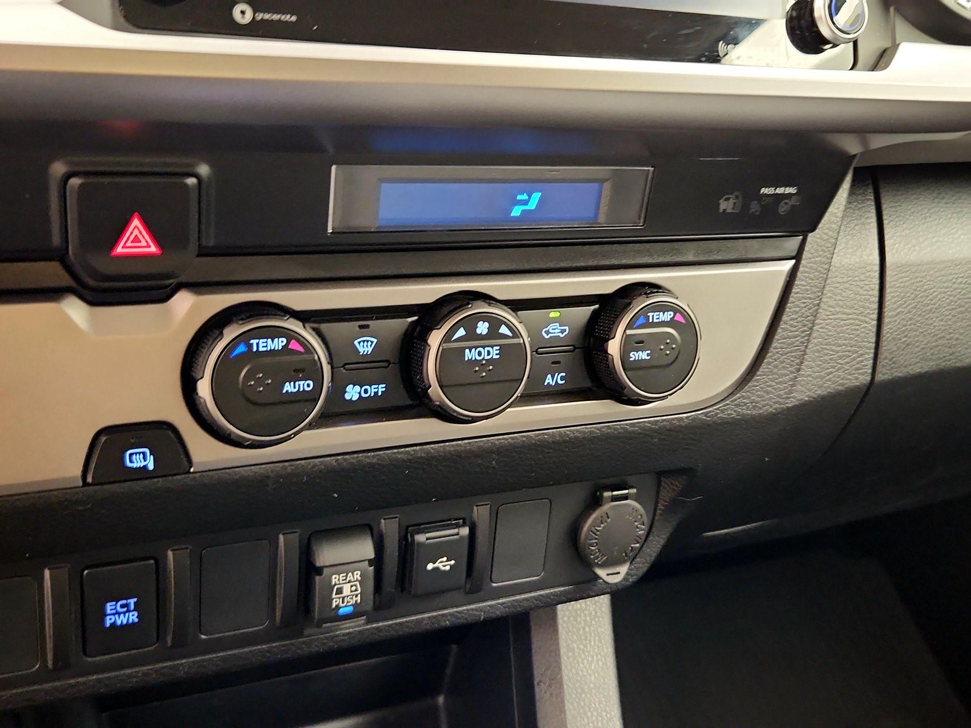 Thumbnail: 2023 Toyota Tacoma - 16