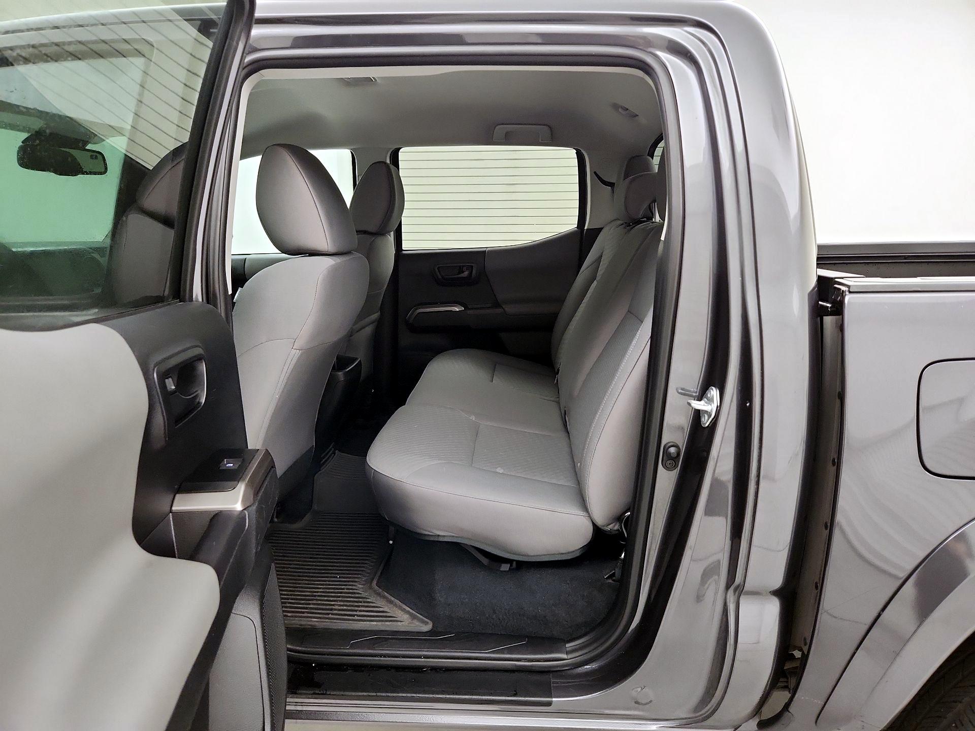 Thumbnail: 2023 Toyota Tacoma - 19