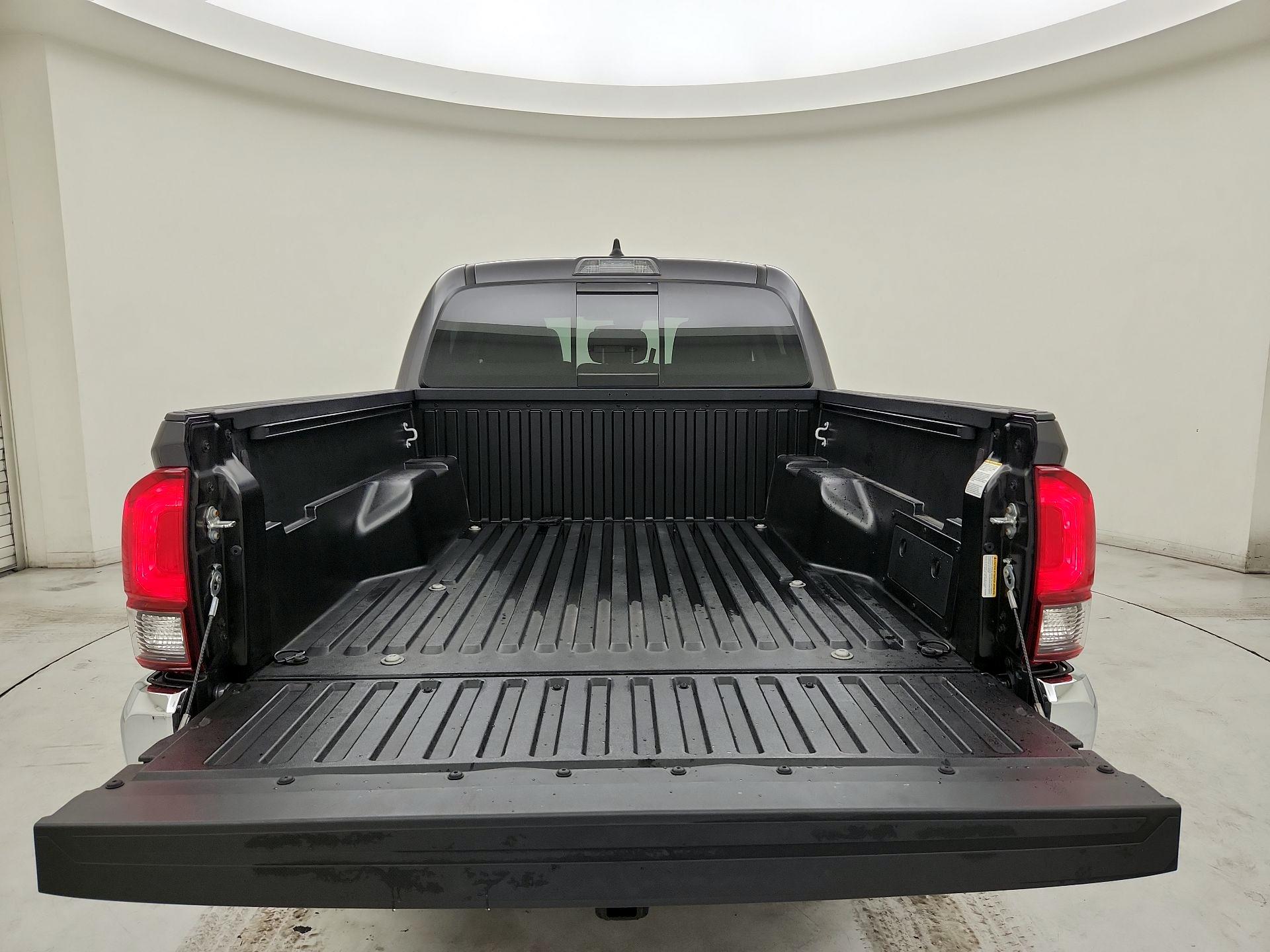 Thumbnail: 2023 Toyota Tacoma - 20