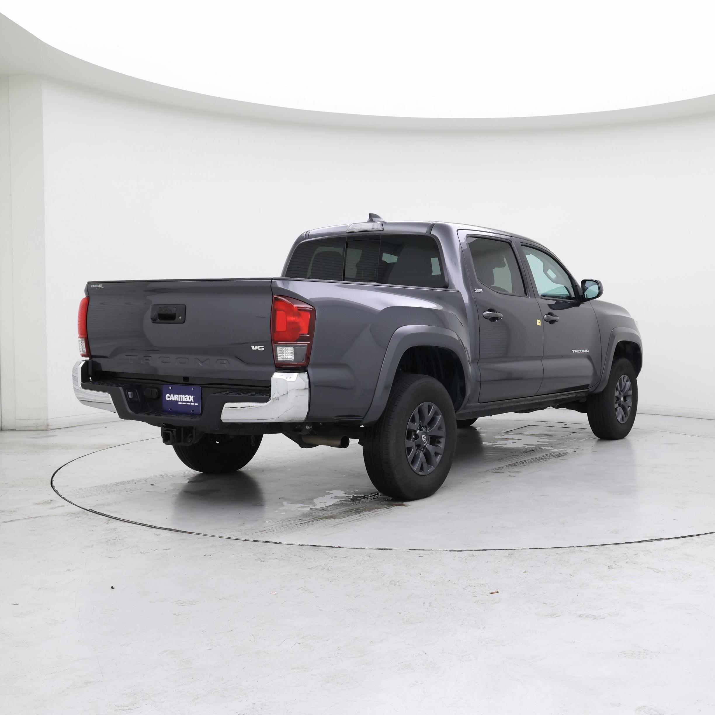 Thumbnail: 2023 Toyota Tacoma - 8