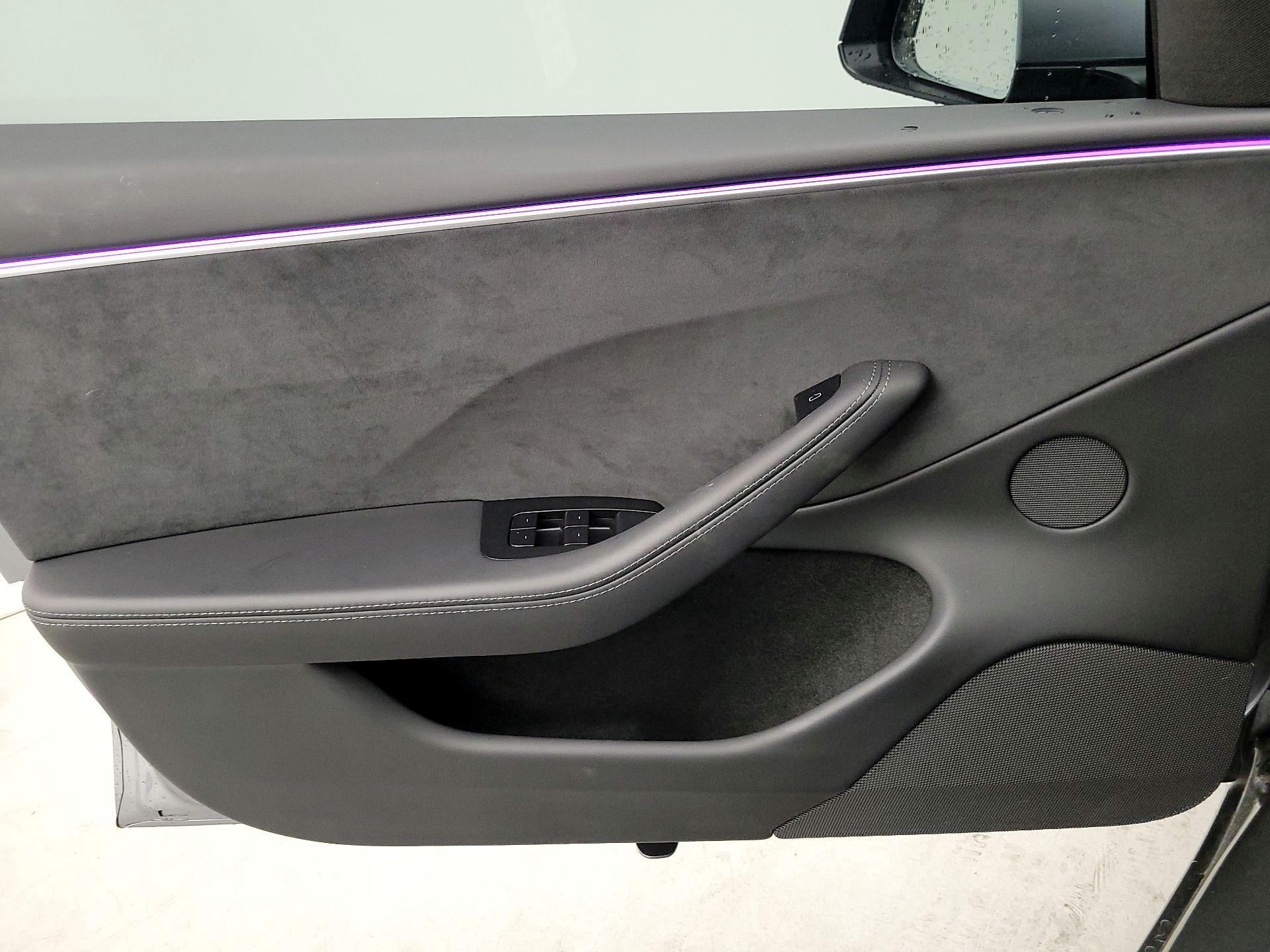 Thumbnail: 2025 Tesla Model 3 - 12