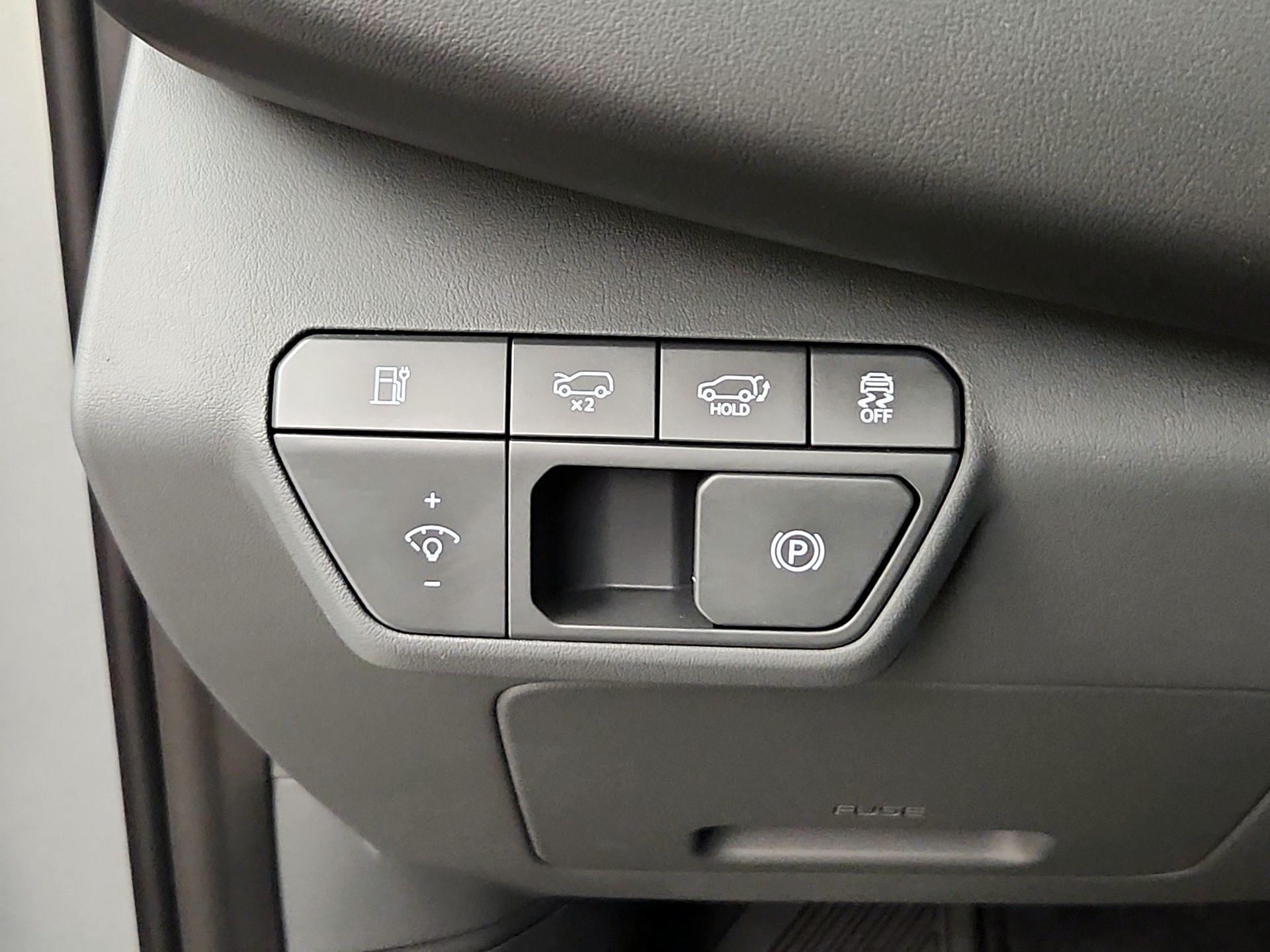 Thumbnail: 2024 Kia EV9 - 13