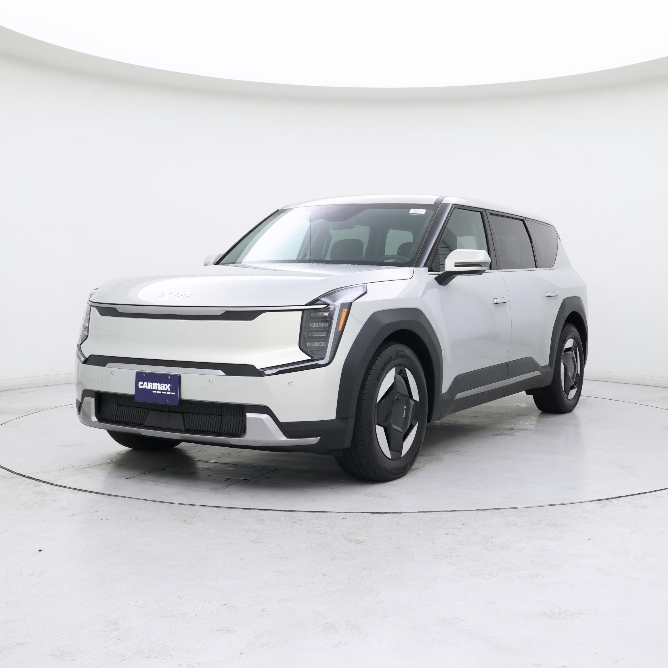 Thumbnail: 2024 Kia EV9 - 4