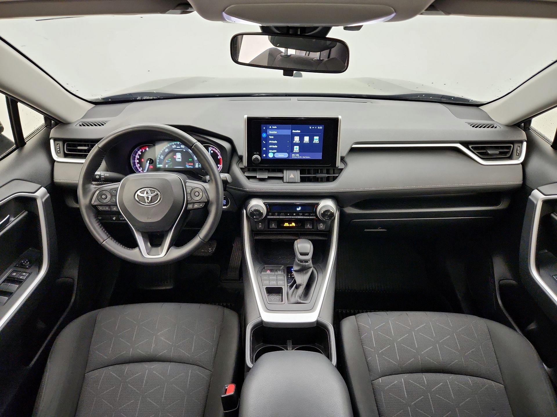 Thumbnail: 2023 Toyota RAV4 - 9