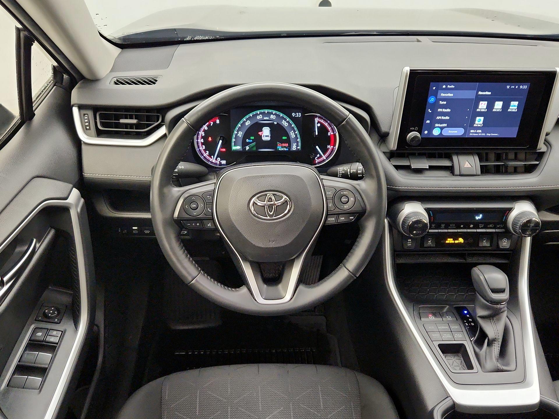 Thumbnail: 2023 Toyota RAV4 - 10