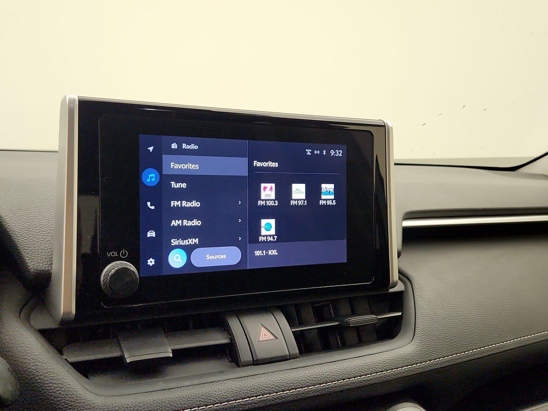 Thumbnail: 2023 Toyota RAV4 - 15