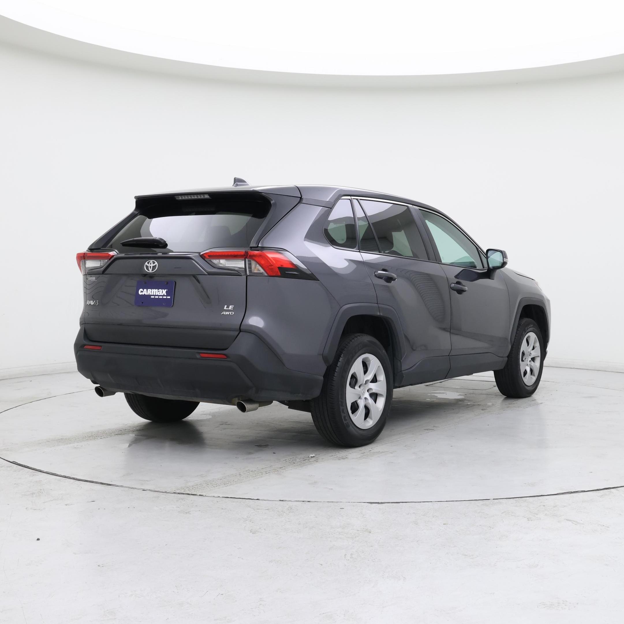 Thumbnail: 2024 Toyota RAV4 - 8